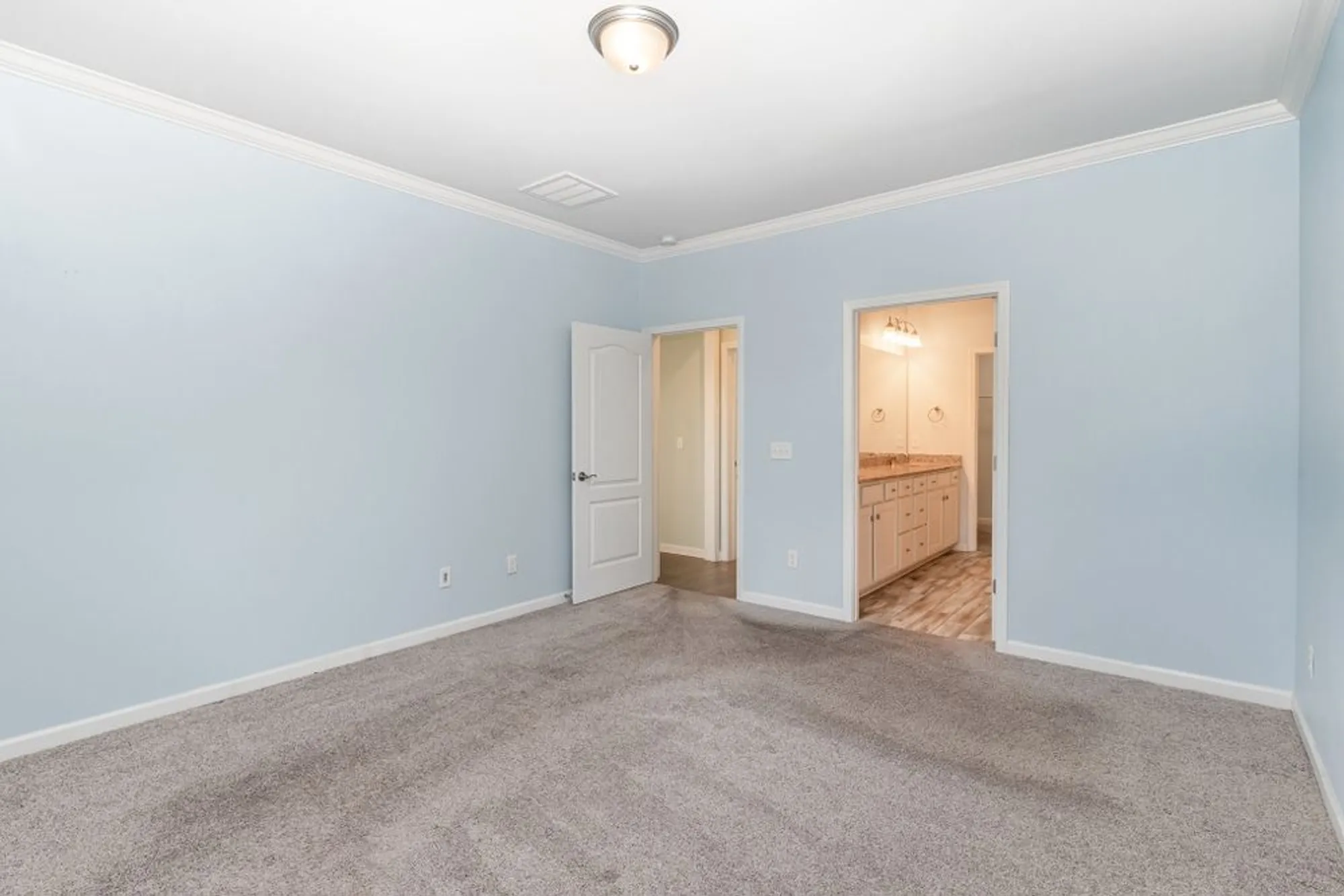 Property Slideshow image 28 of 61 | 2237 henderson dr, Spring Hill, TN, 37174