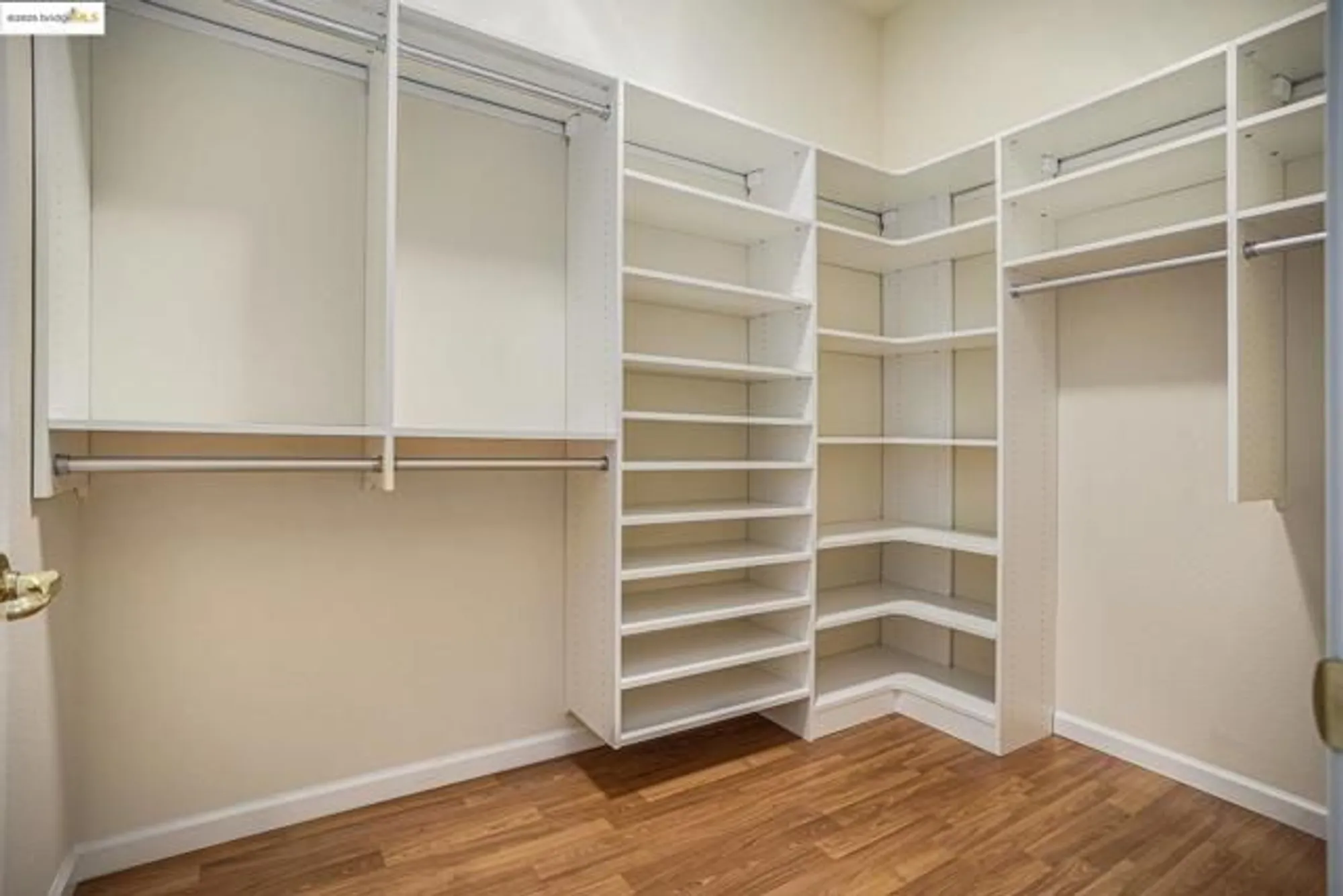 Property Slideshow image 23 of 48 | 1012 centennial dr, Brentwood, CA, 94513