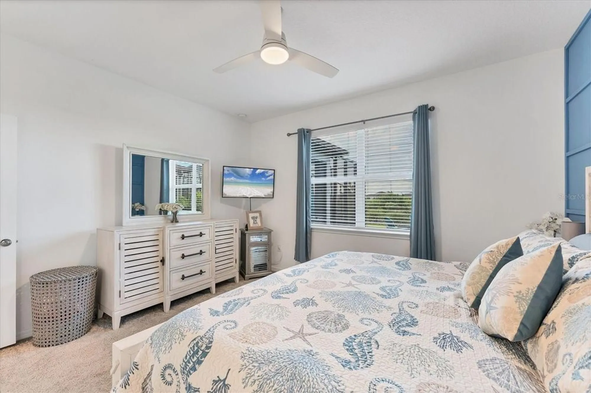 Property Slideshow image 16 of 70 | 10661 spring tide way, Parrish, FL, 34219
