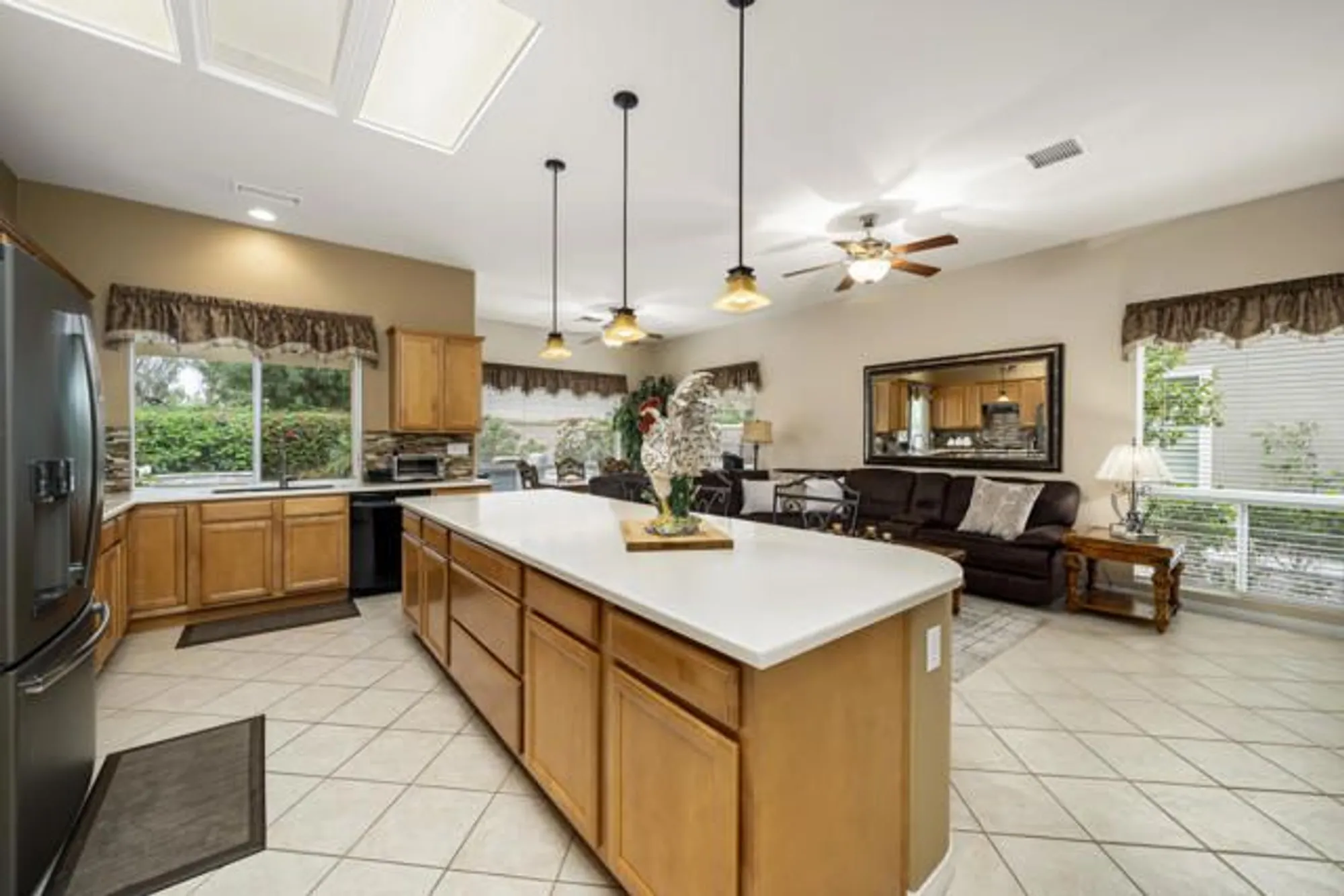 Property Slideshow image 14 of 47 | 35707 stonebriar dr, Palm Desert, CA, 92211