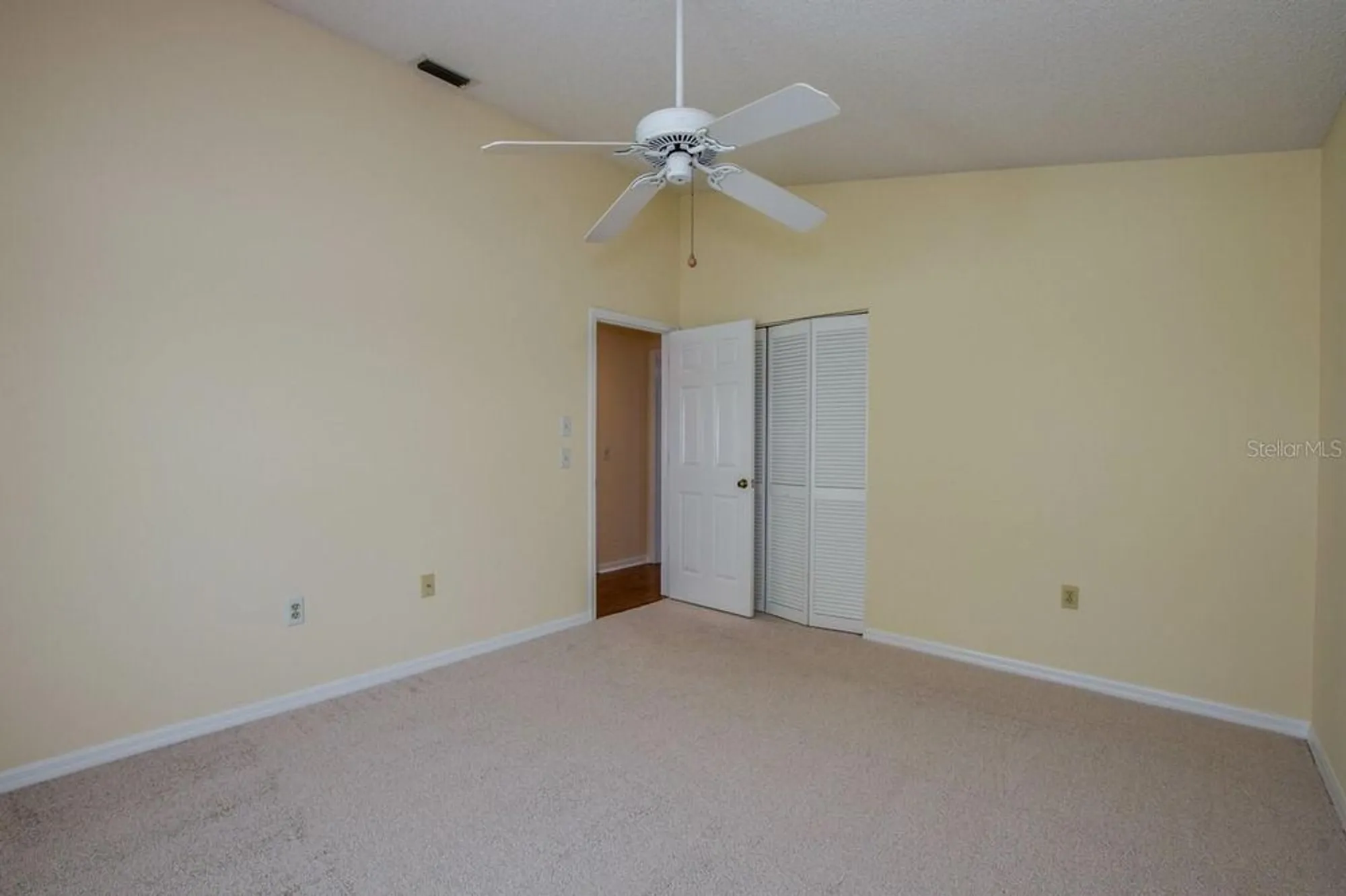 Property Slideshow image 28 of 65 | 702 brightside crescent dr 2, Venice, FL, 34293