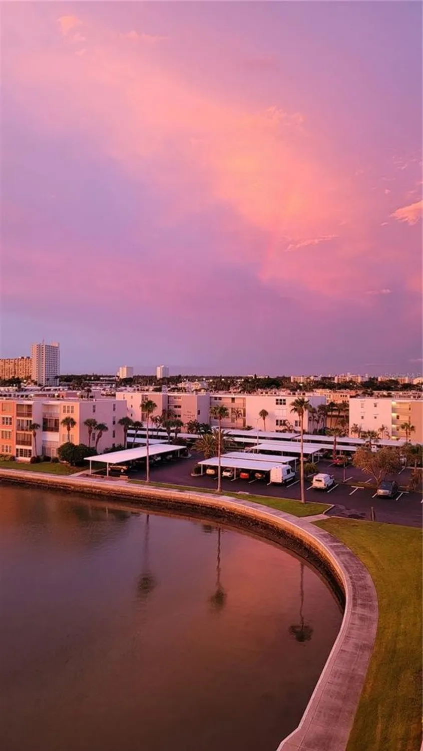 Property Slideshow image 21 of 100 | 7700 sun island dr 608, South Pasadena, FL, 33707