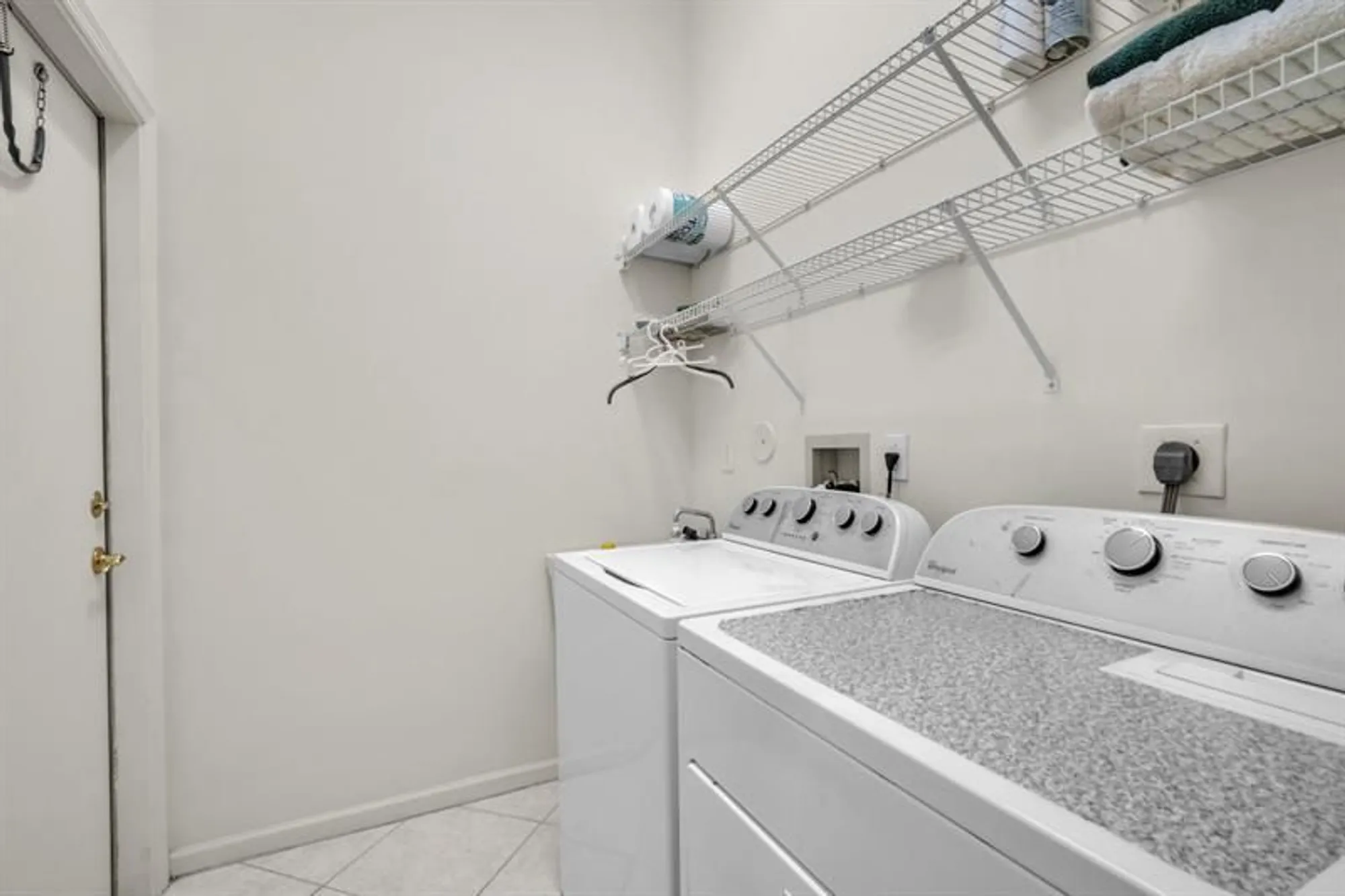 Property Slideshow image 25 of 57 | 5701 swaying palm ln, Boynton Beach, FL, 33437