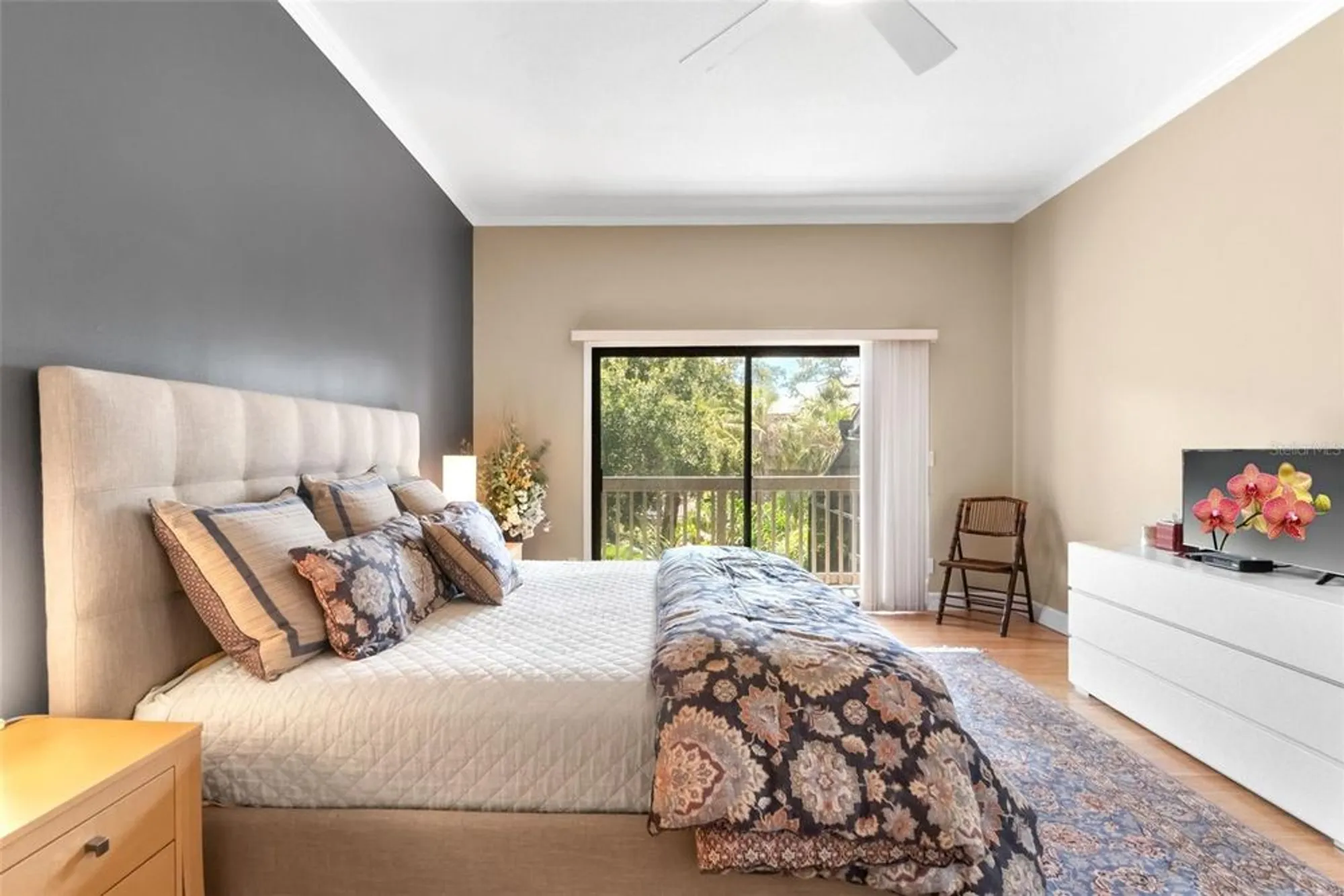 Property Slideshow image 34 of 69 | 1347 landings dr 6, Sarasota, FL, 34231