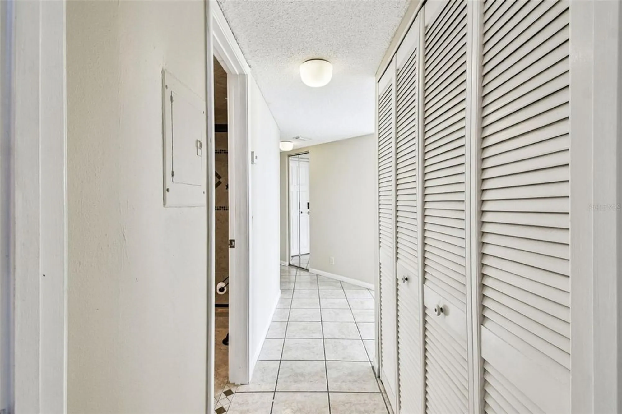 Property Slideshow image 36 of 49 | 6104 palma del mar blvd s apt 402, St Petersburg, FL, 33715