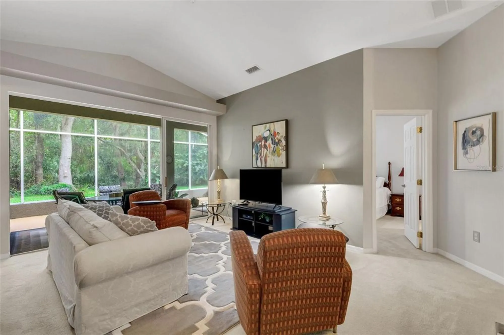 Property Slideshow image 10 of 68 | 540 vista oaks way, Davenport, FL, 33837