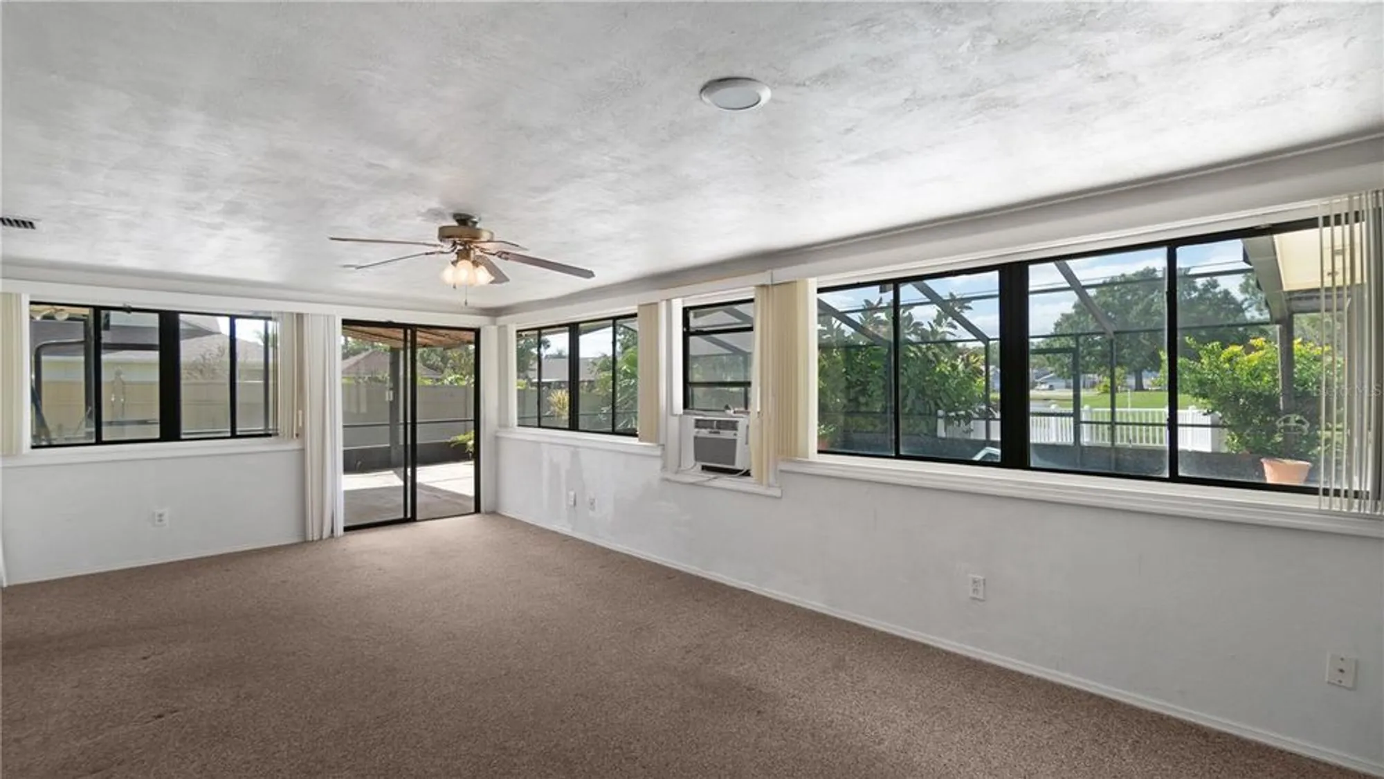 Property Slideshow image 36 of 50 | 965 pelican bay dr, Daytona Beach, FL, 32119