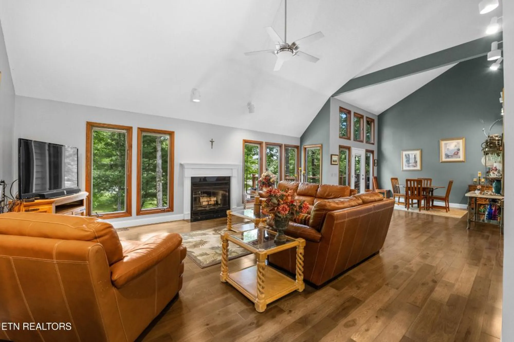 Property Slideshow image 6 of 52 | 116 knollwood ln, Crossville, TN, 38558