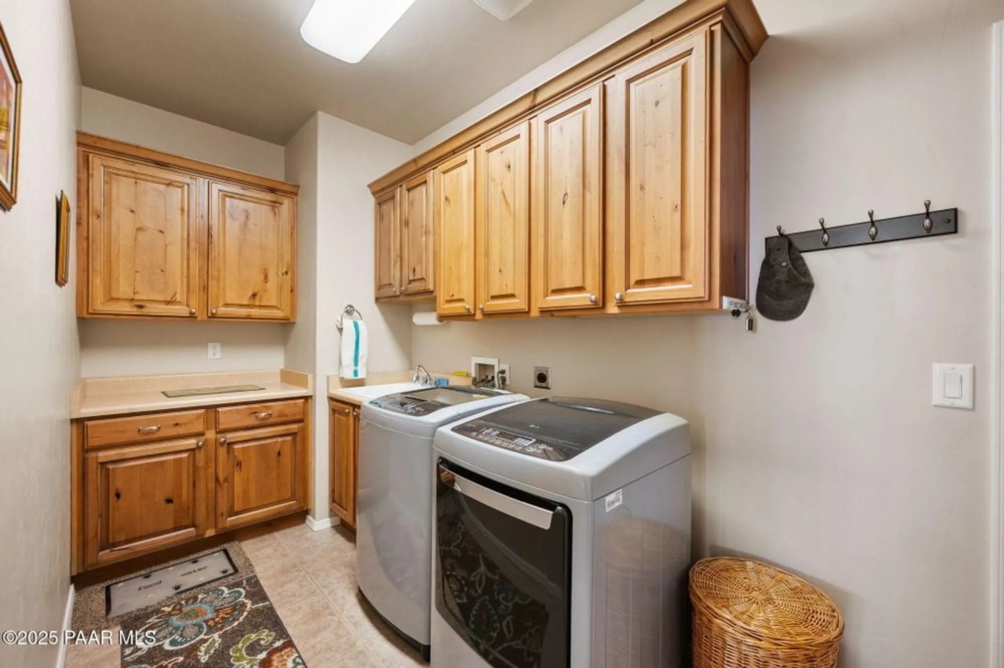 Property Slideshow image 18 of 32 | 4705 sharp shooter way, Prescott, AZ, 86301
