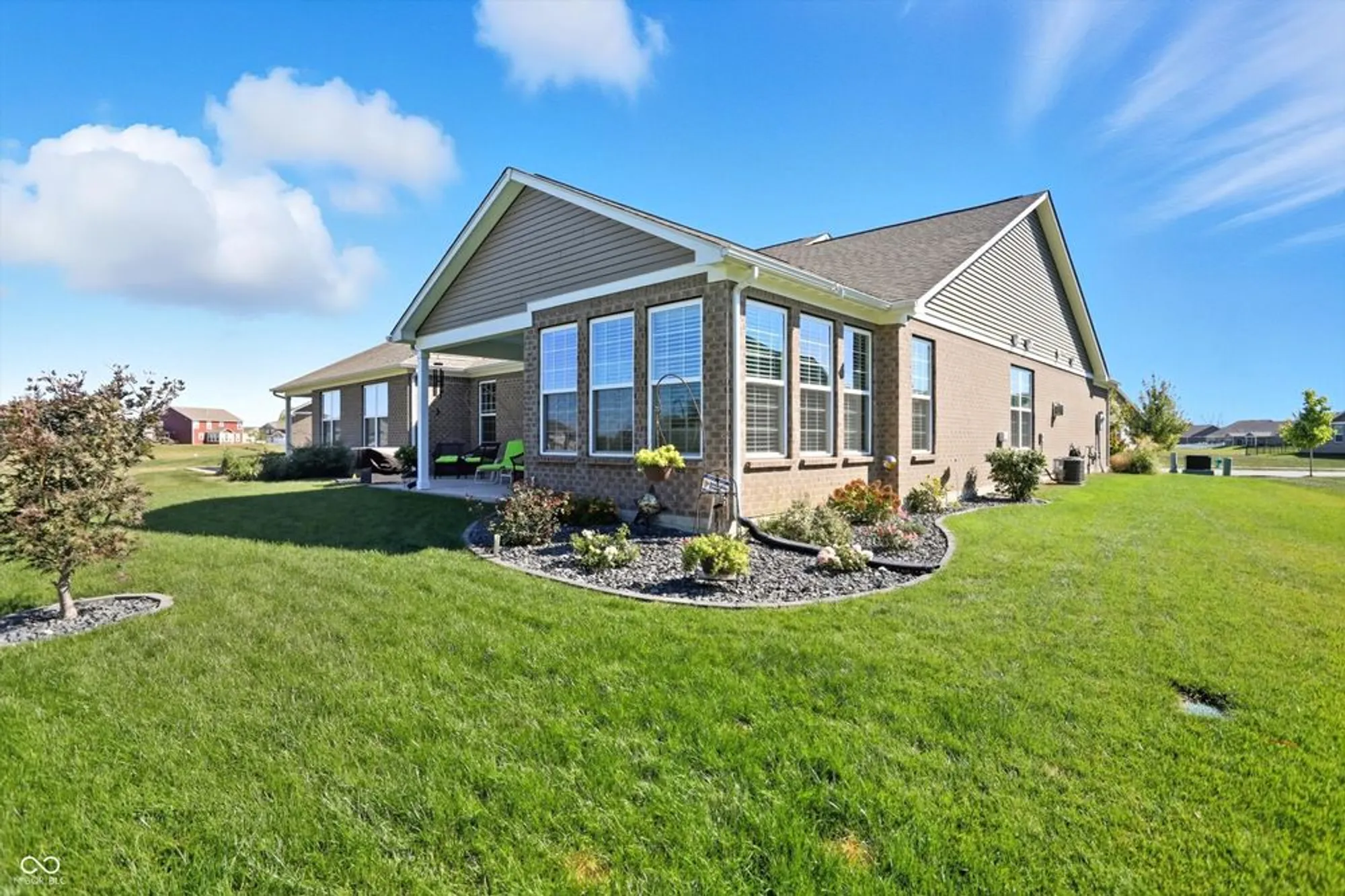 Property Slideshow image 25 of 29 | 1684 hedley way w, Avon, IN, 46123