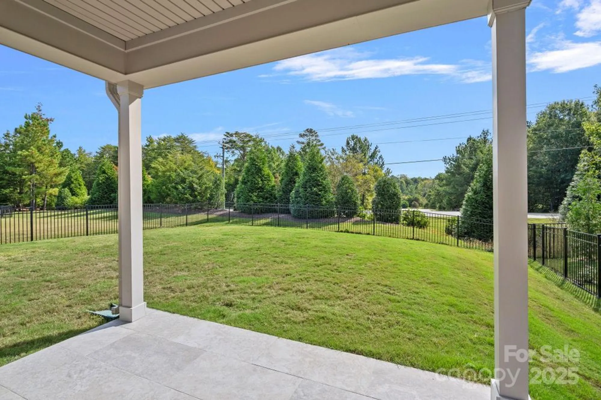 Property Slideshow image 23 of 33 | 5170 turtle creek dr, Denver, NC, 28037