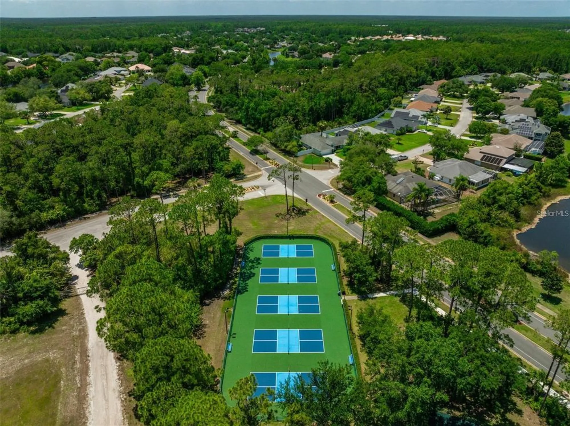 Property Slideshow image 36 of 41 | 24 lake vista way, Ormond Beach, FL, 32174