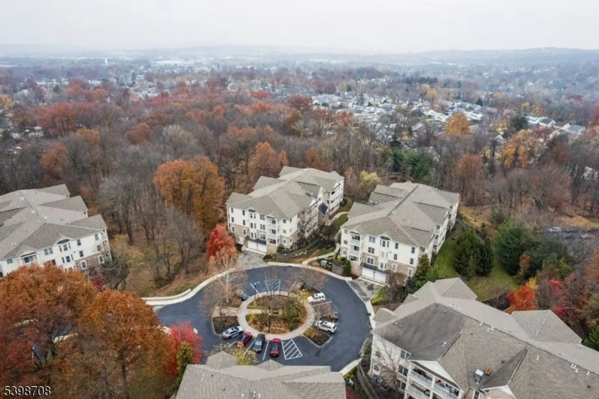 Property Slideshow image 26 of 35 | 911 holly ln # 11, Cedar Grove, NJ, 07009