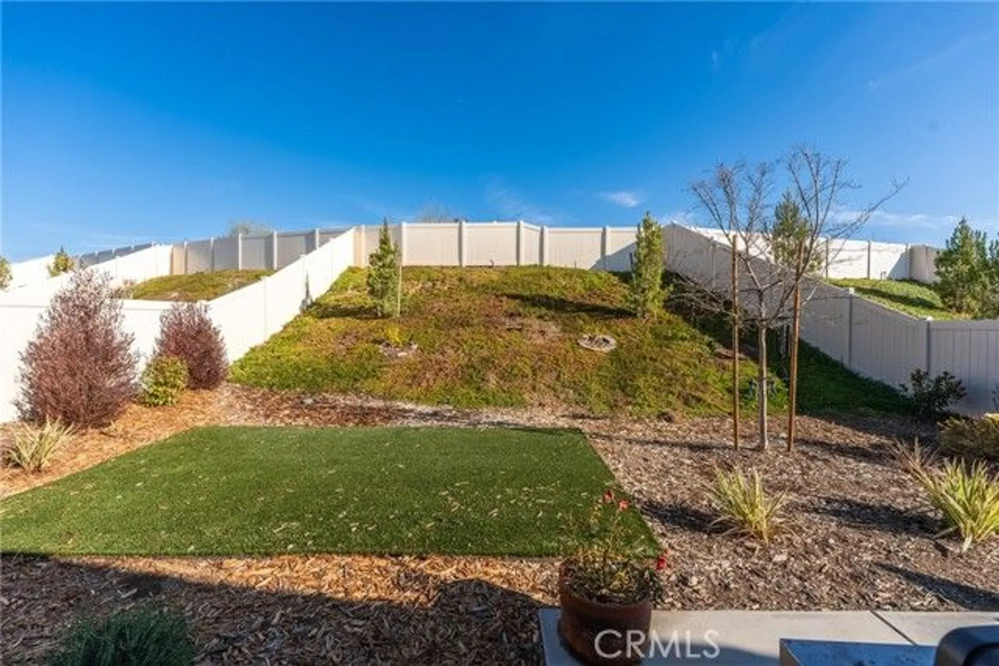 Property Slideshow image 34 of 45 | 1630 easton ln, Beaumont, CA, 92223