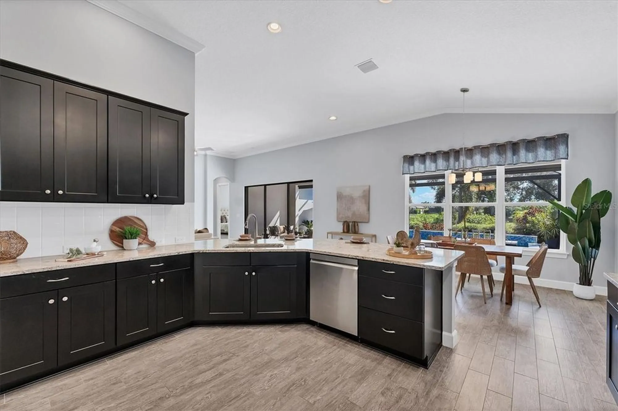 Property Slideshow image 15 of 85 | 13046 sorrento way, Bradenton, FL, 34211