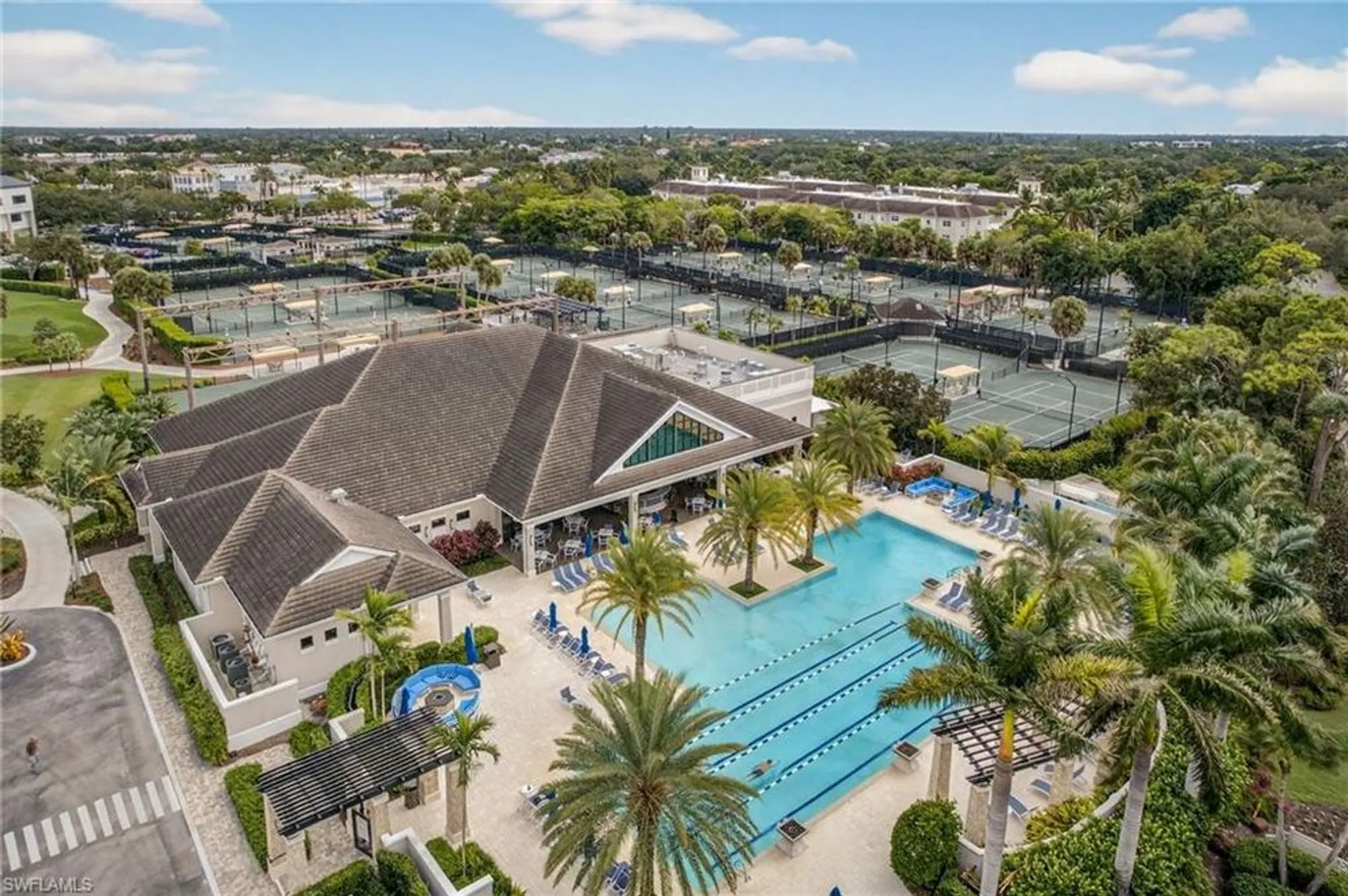 Property Slideshow image 37 of 44 | 3821 woodlake dr, Bonita Springs, FL, 34134