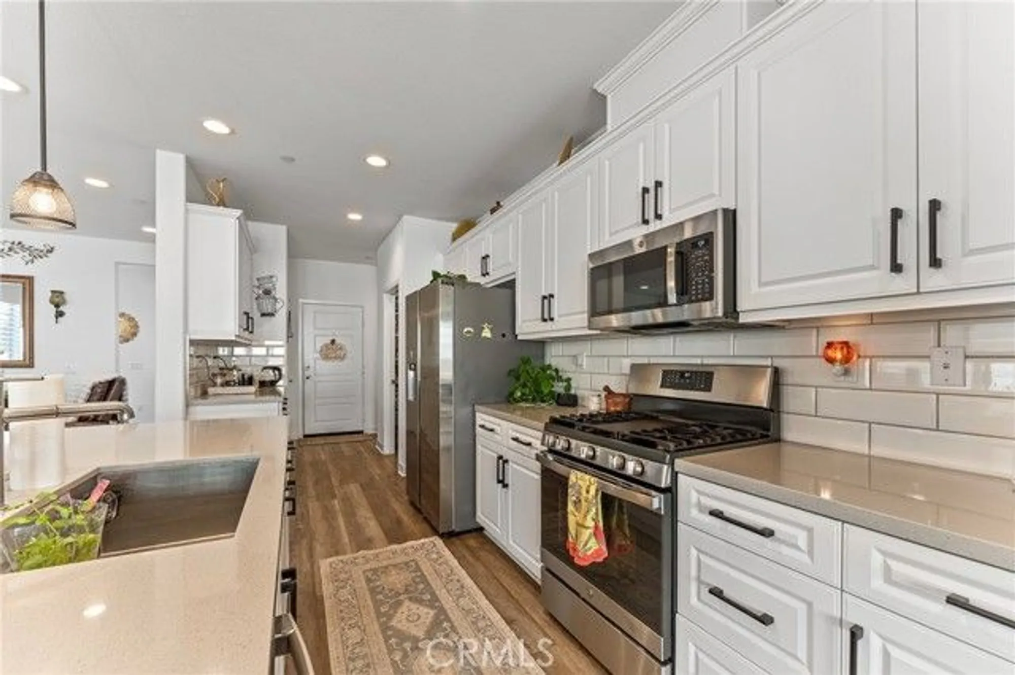 Property Slideshow image 18 of 40 | 1656 spring run ln, Beaumont, CA, 92223