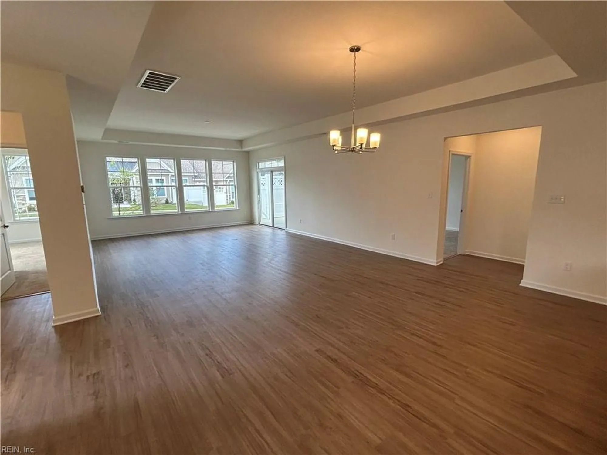 Property Slideshow image 12 of 41 | 222 richmond ave # 20-1, Smithfield, VA, 23430