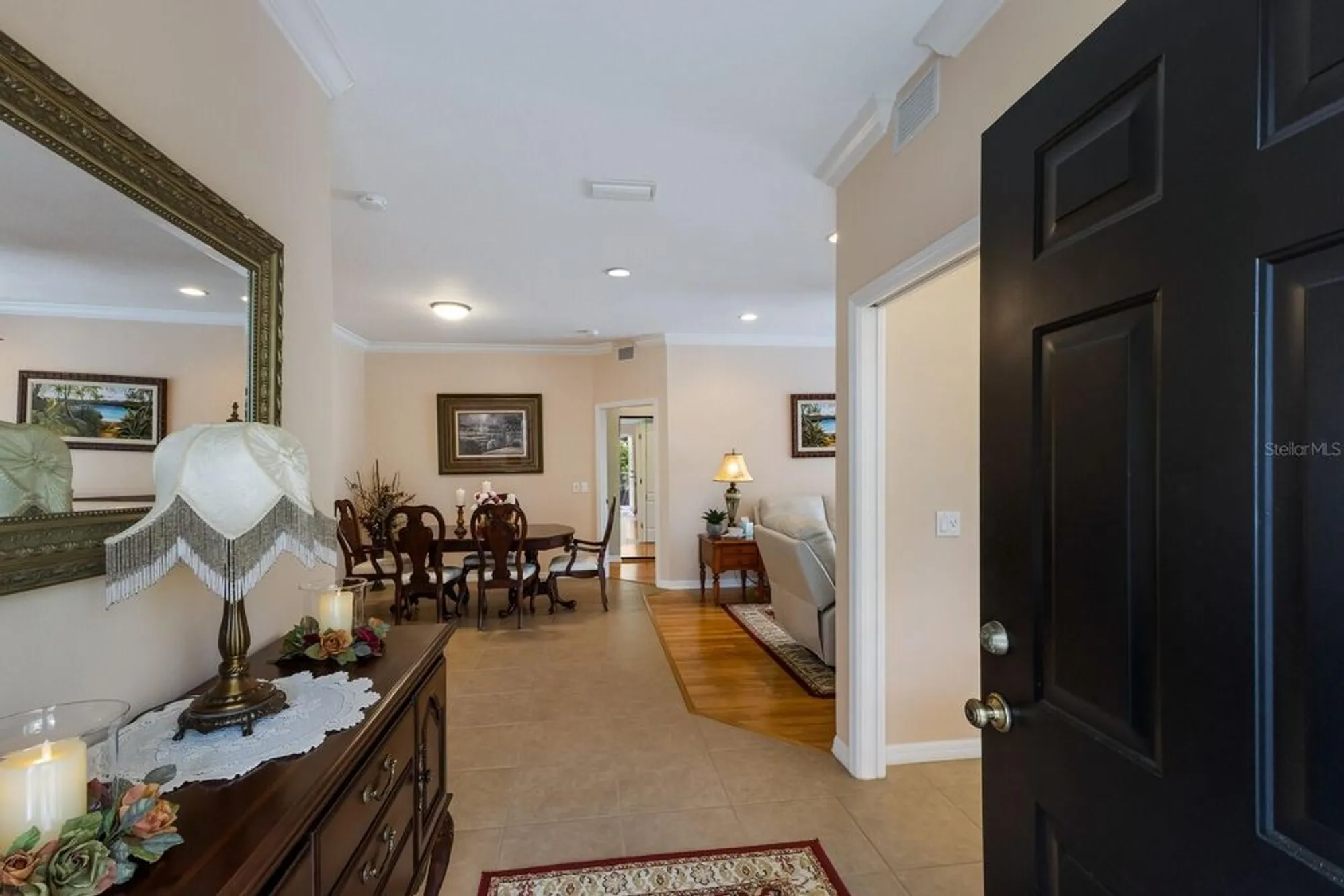 Property Slideshow image 4 of 28 | 915 barclay ct, Venice, FL, 34293