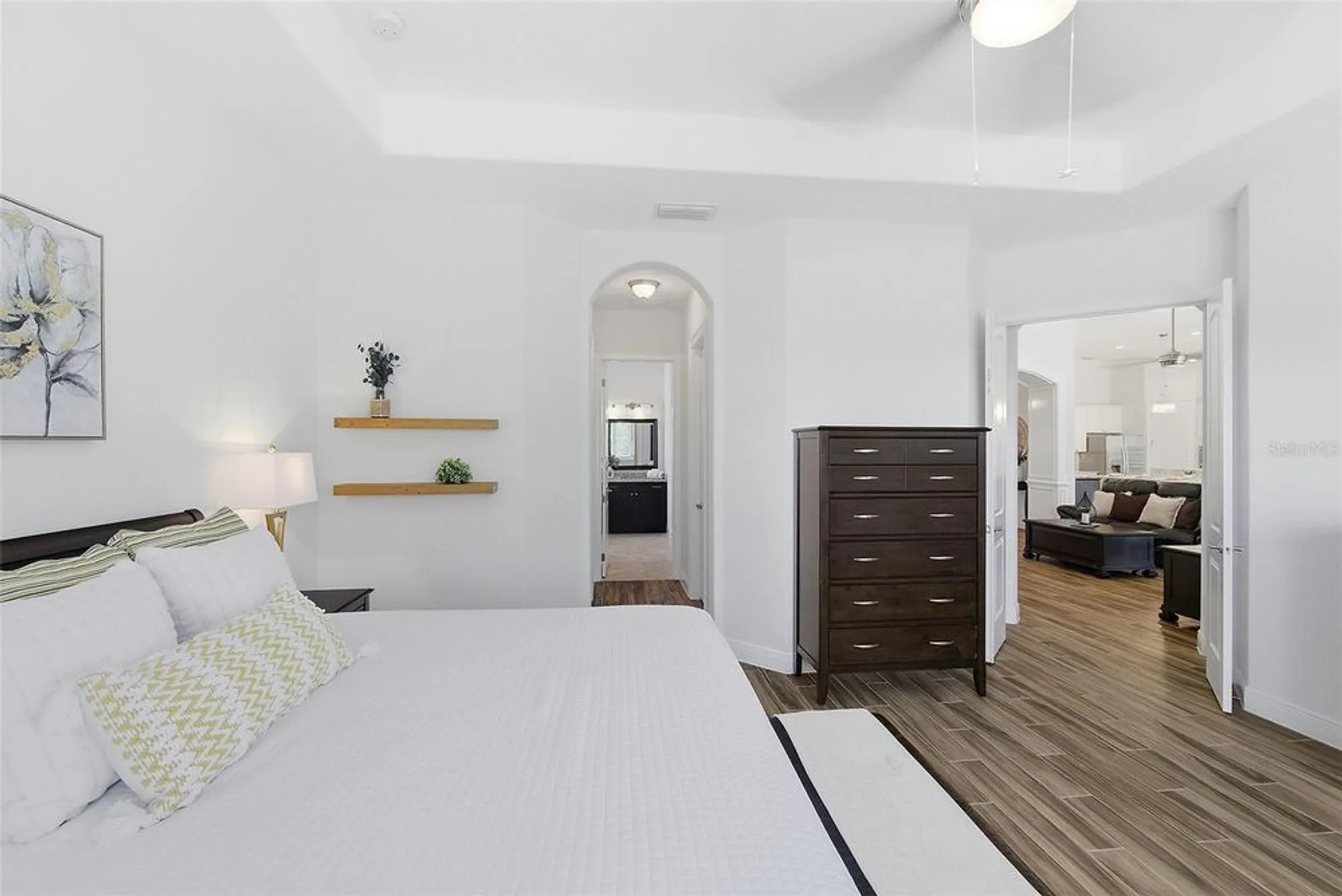 Property Slideshow image 18 of 47 | 39500 hillrise ln, Lady Lake, FL, 32159