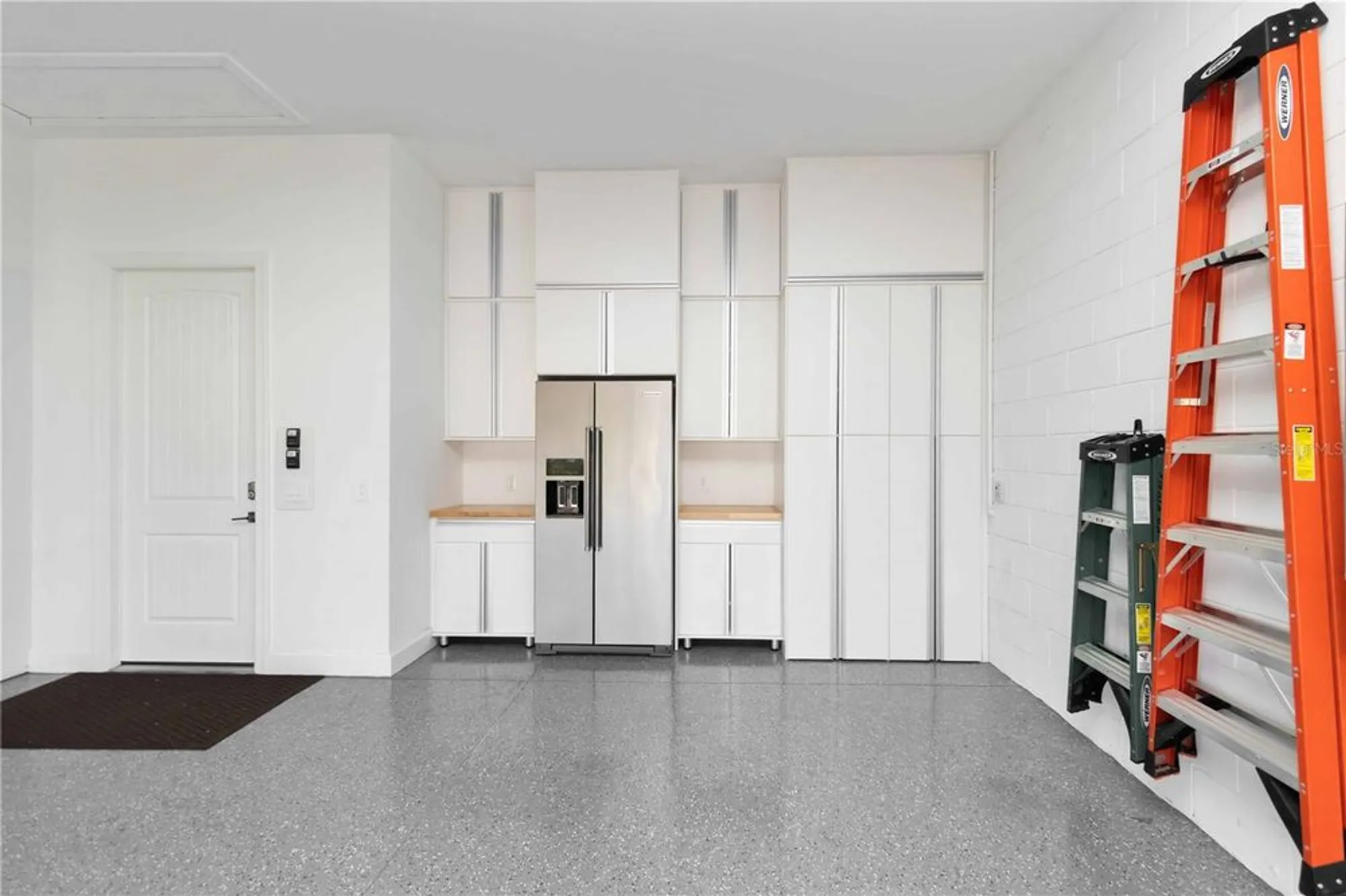 Property Slideshow image 49 of 83 | 7327 summerland cv, Bradenton, FL, 34202