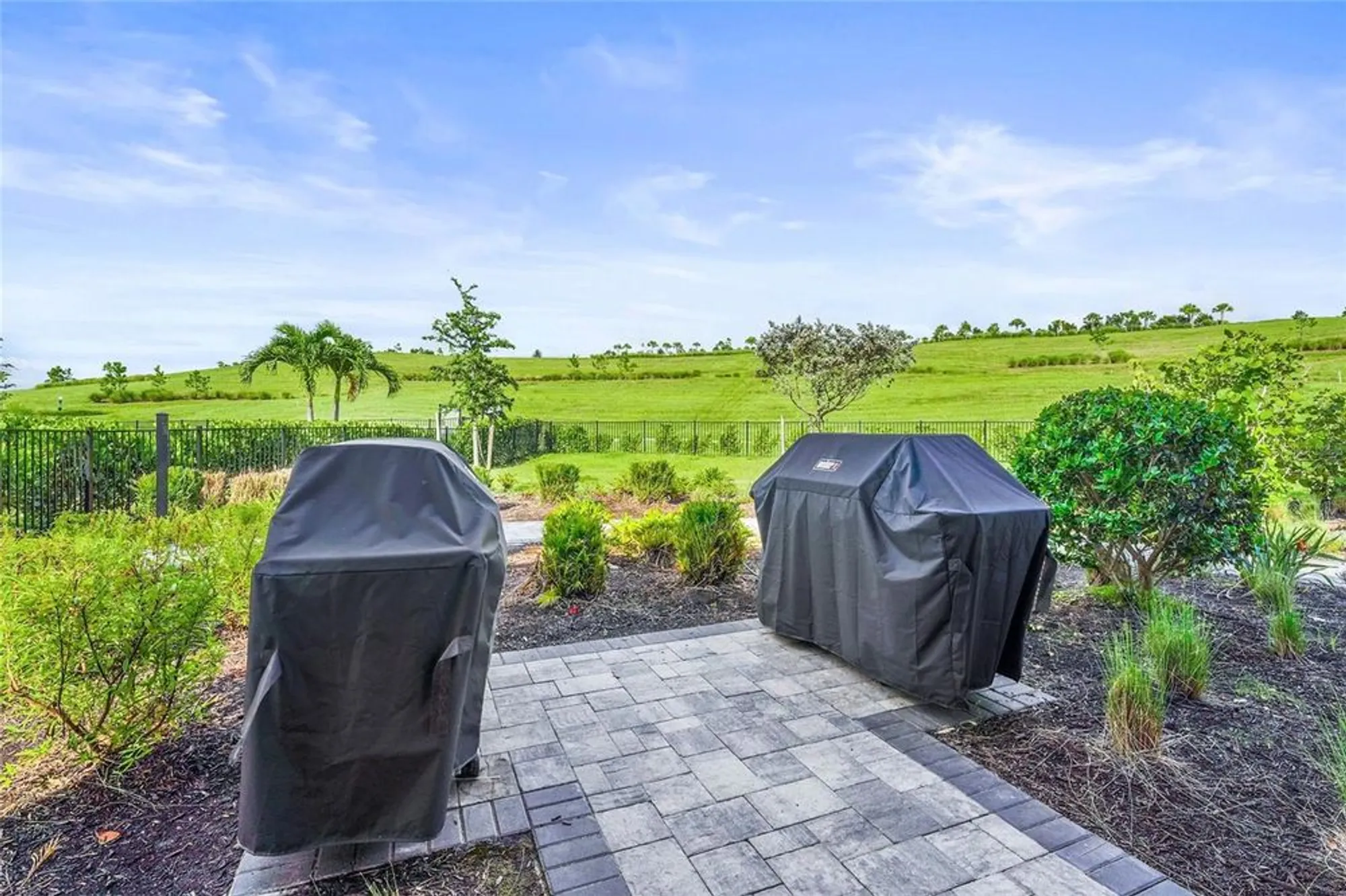 Property Slideshow image 75 of 84 | 6253 mesa gln, Bradenton, FL, 34203