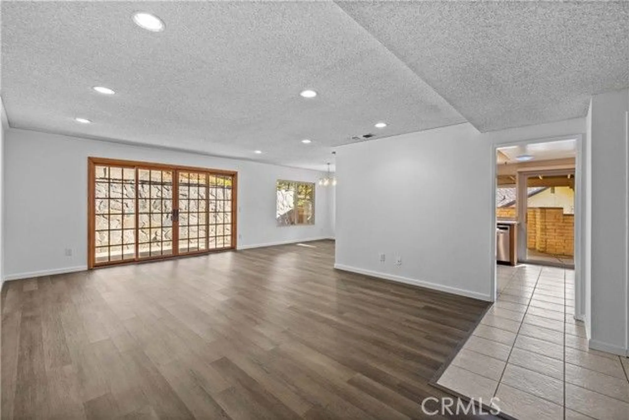 Property Slideshow image 4 of 34 | 26562 cardwick ct, Newhall, CA, 91321