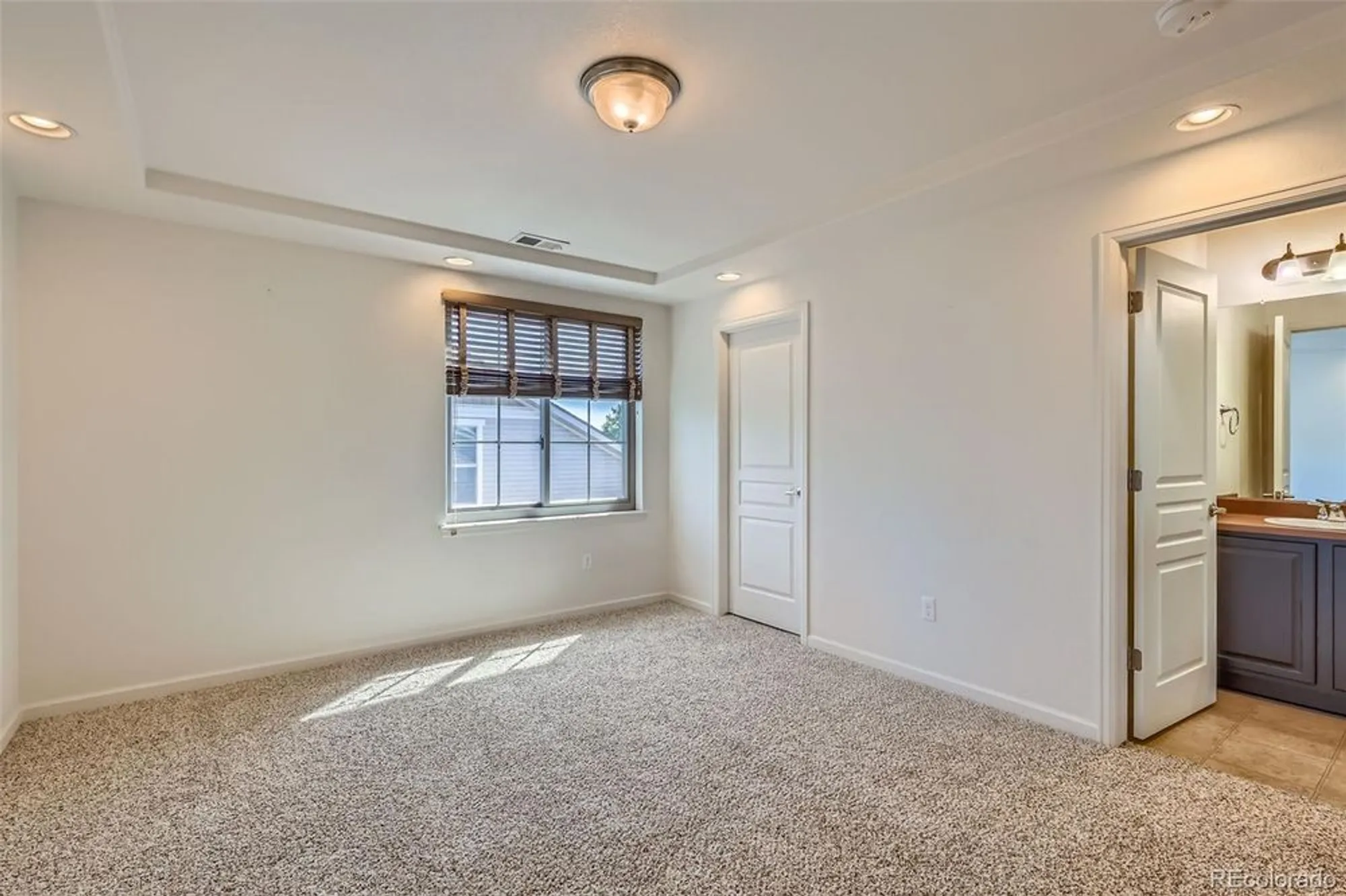 Property Slideshow image 18 of 23 | 19753 e 54th ave, Denver, CO, 80249