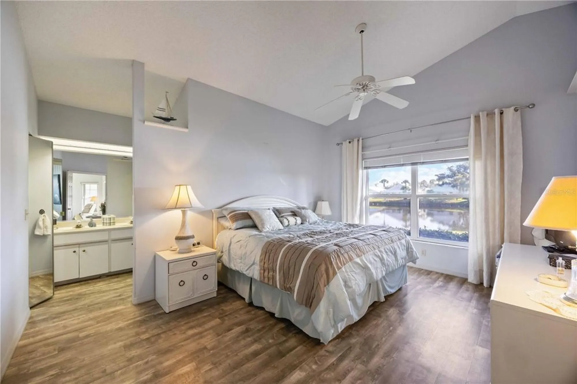 Property Slideshow image 26 of 38 | 805 harrington lake dr 76, Venice, FL, 34293