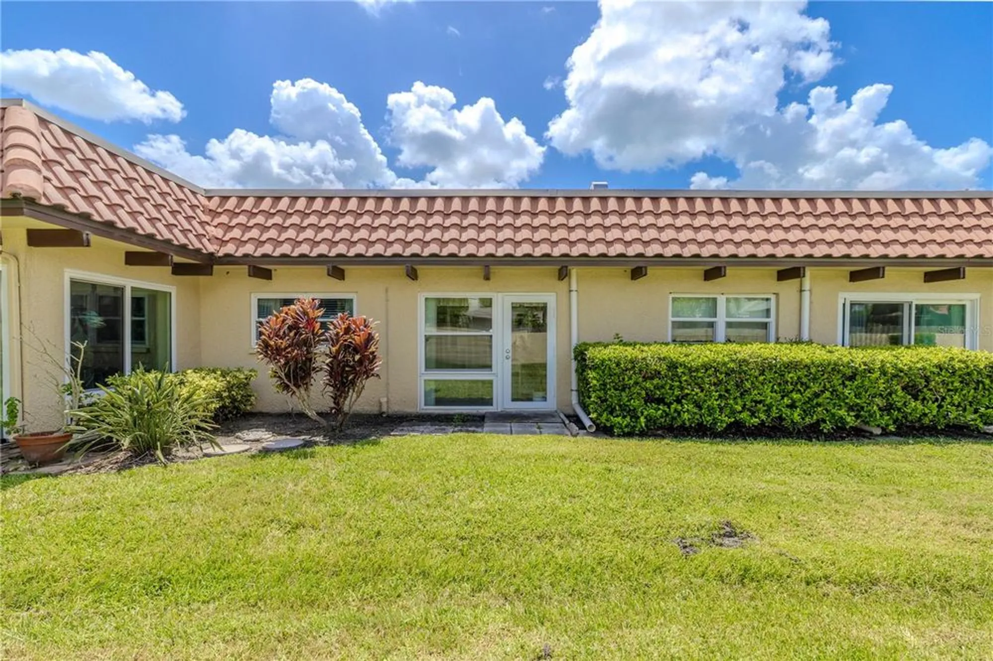 Property Slideshow image 22 of 31 | 1701 pinehurst rd 19f, Dunedin, FL, 34698