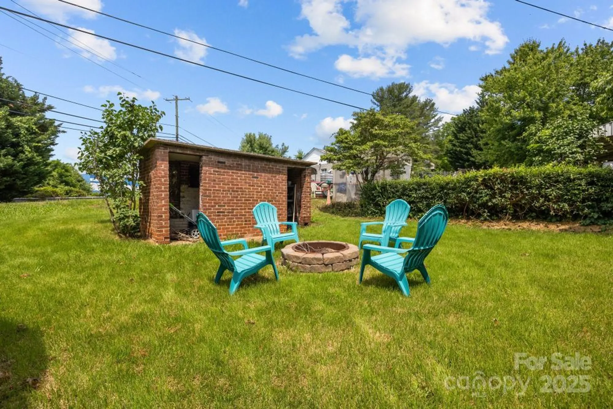 Property Slideshow image 27 of 30 | 2 enka orchard st, Candler, NC, 28715