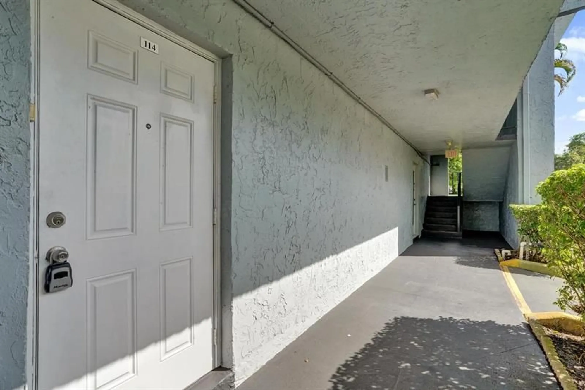 Property Slideshow image 27 of 31 | 9201 lime bay blvd apt 114, Tamarac, FL, 33321