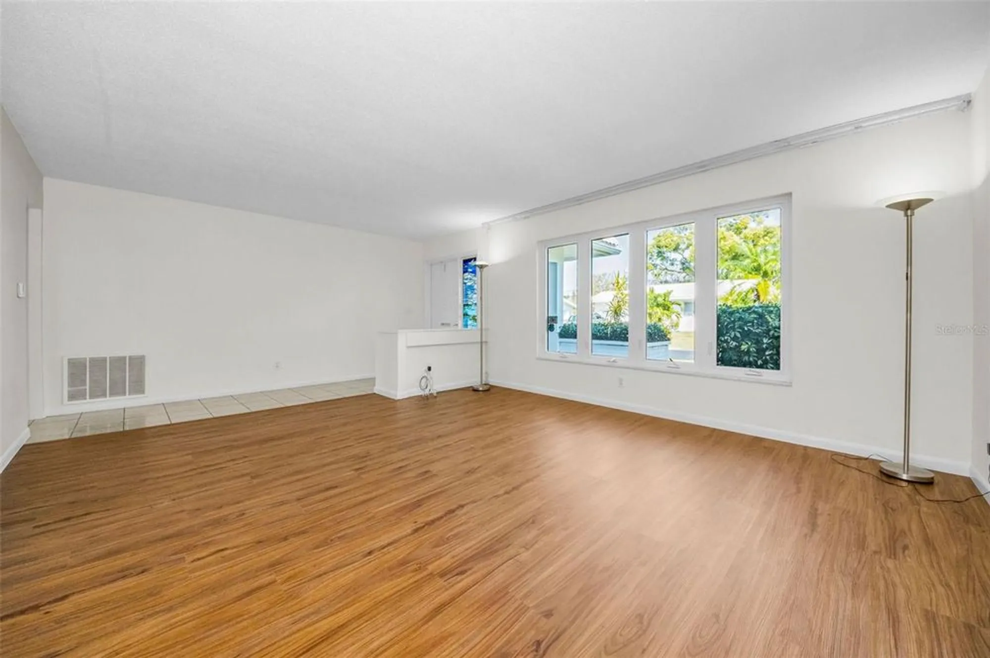 Property Slideshow image 14 of 66 | 14052 89th ave, Seminole, FL, 33776