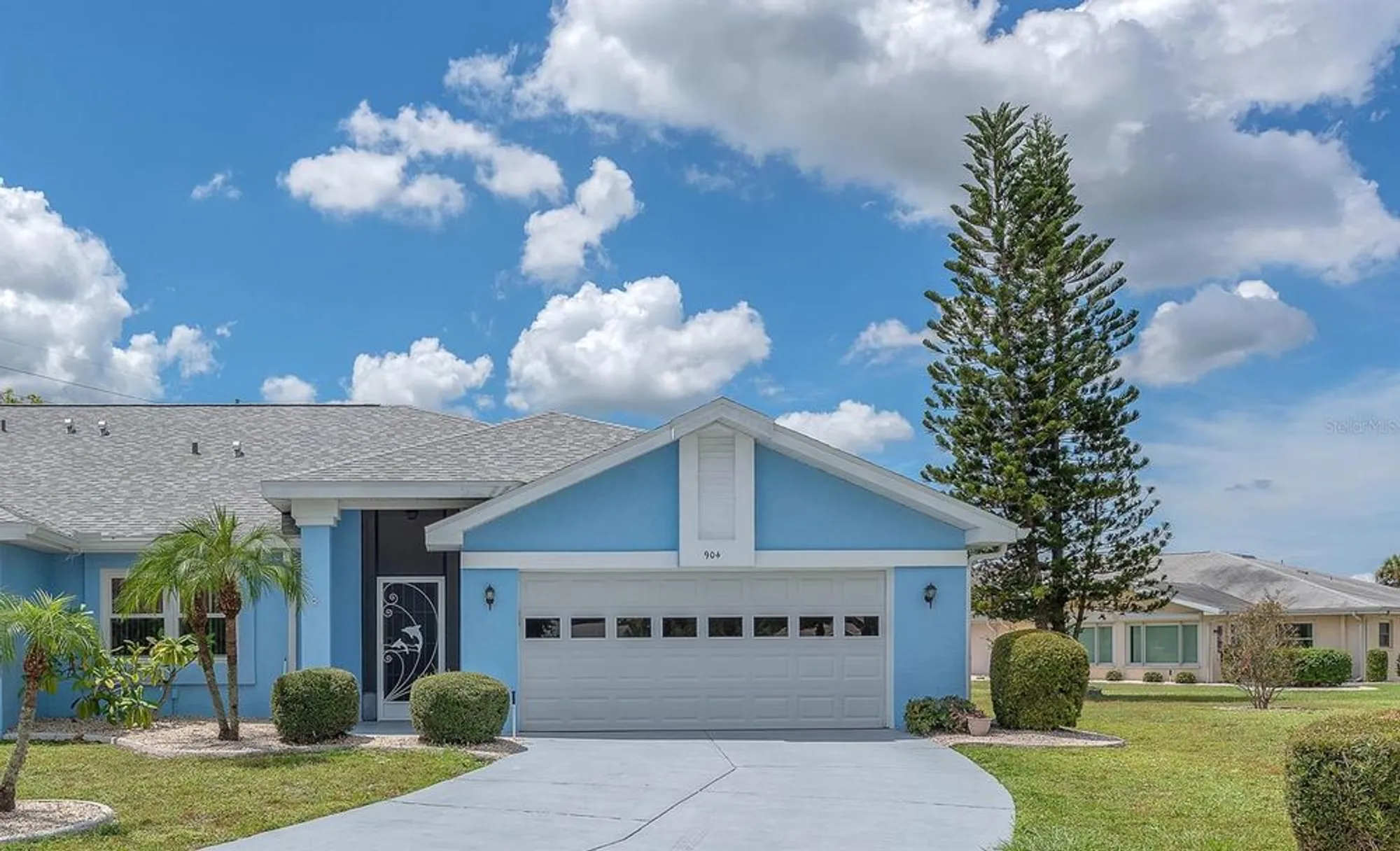 Property Slideshow image 1 of 39 | 904 sun key ct, Sun City Center, FL, 33573