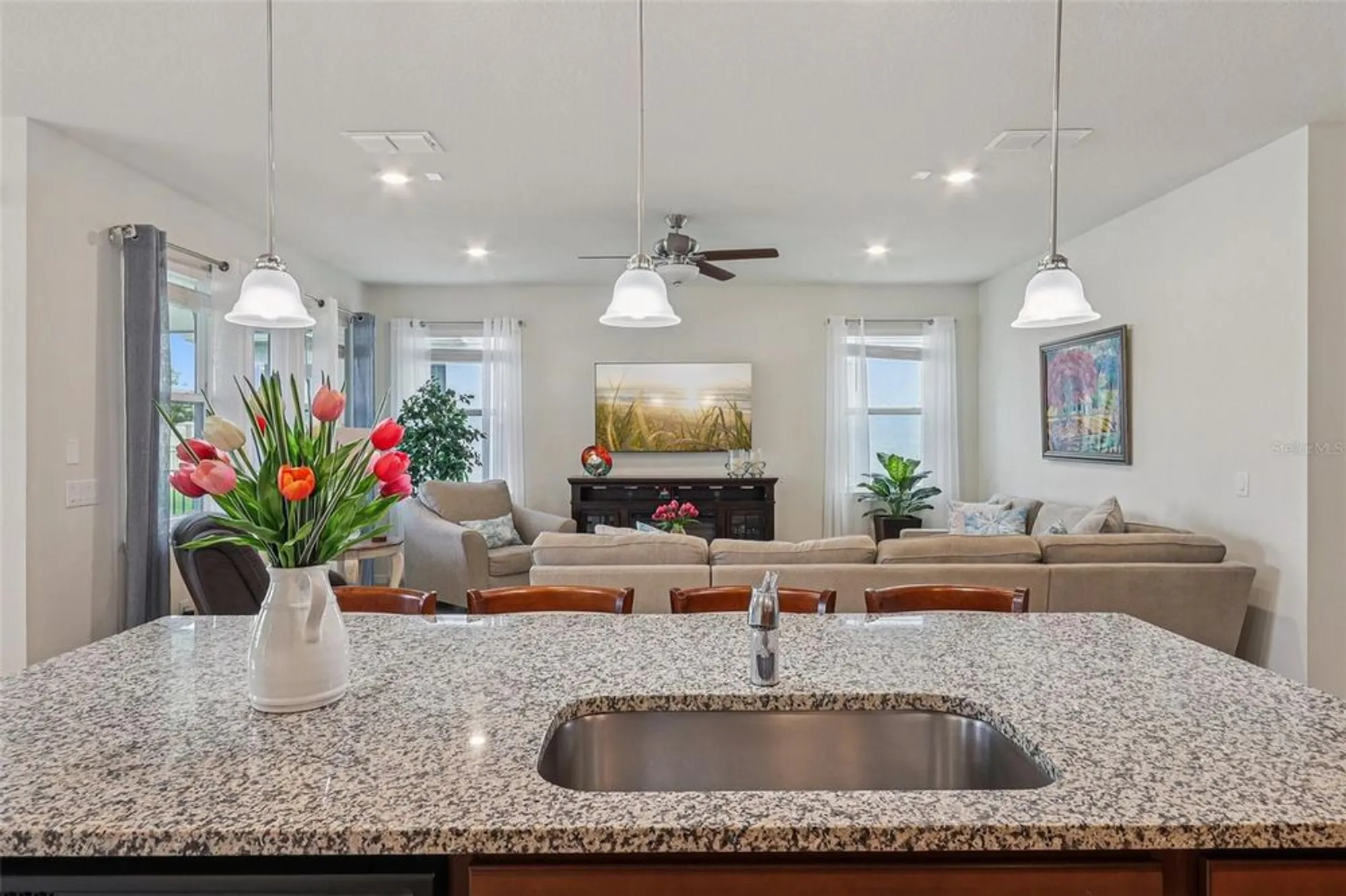 Property Slideshow image 20 of 49 | 2015 spring shower cir, Kissimmee, FL, 34744