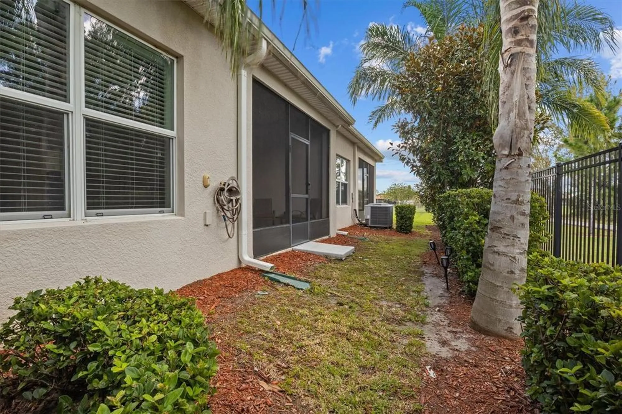 Property Slideshow image 25 of 34 | 2853 attwater loop, Winter Haven, FL, 33884