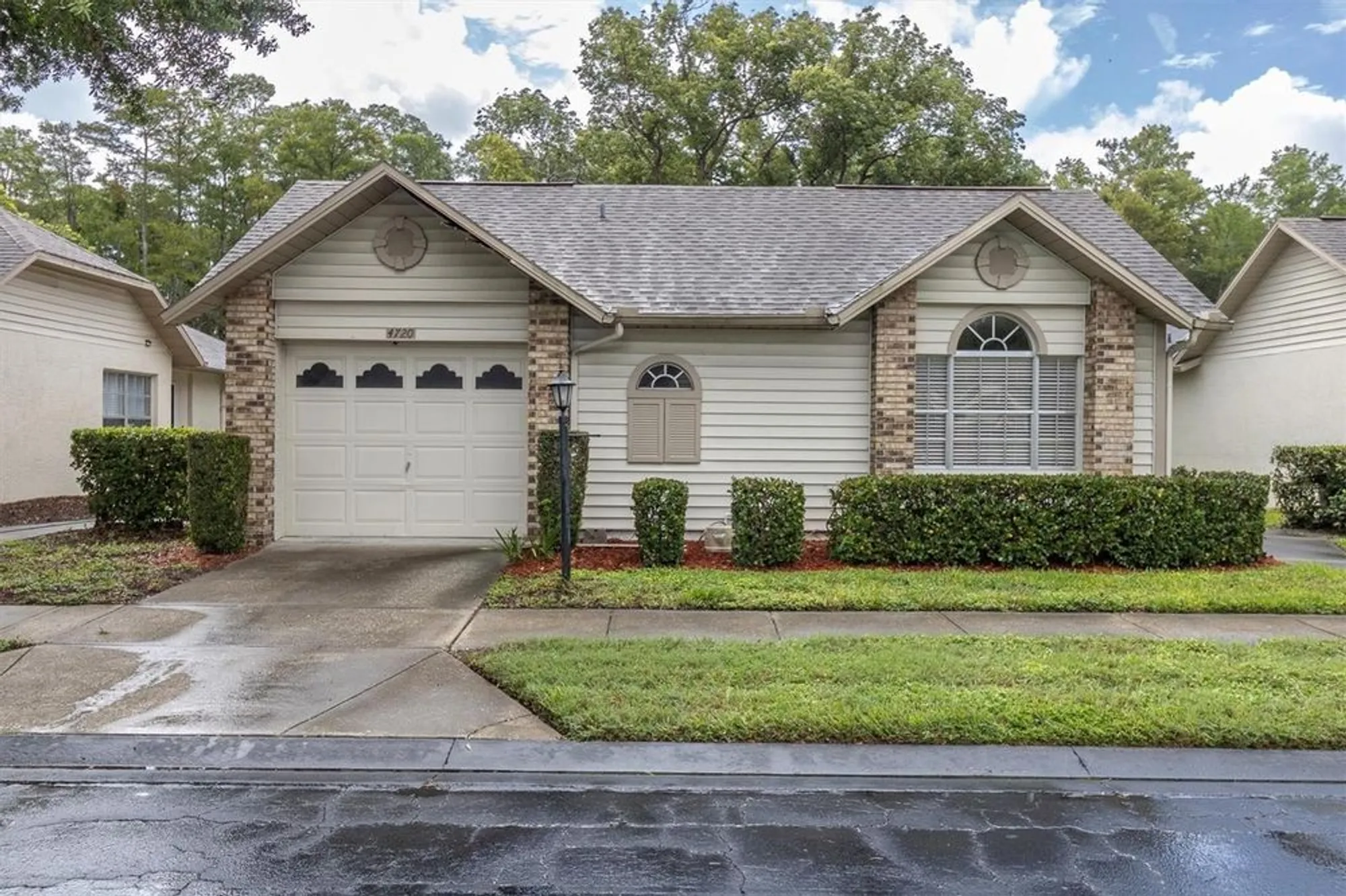 Property Slideshow image 2 of 38 | 4720 sheffield dr # 4720, New Port Richey, FL, 34655