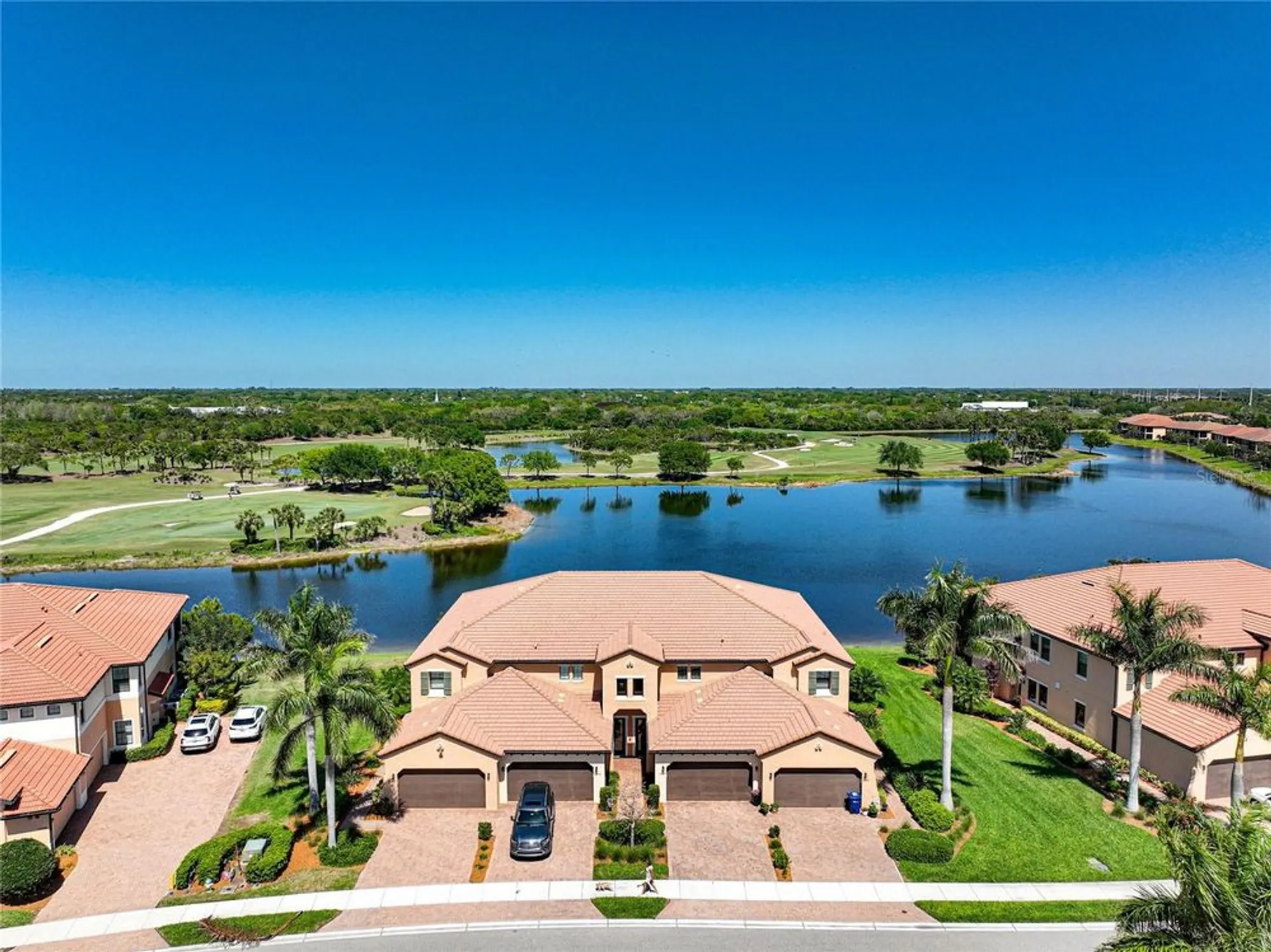 Property Slideshow image 34 of 41 | 23527 awabuki dr # 202, Venice, FL, 34293