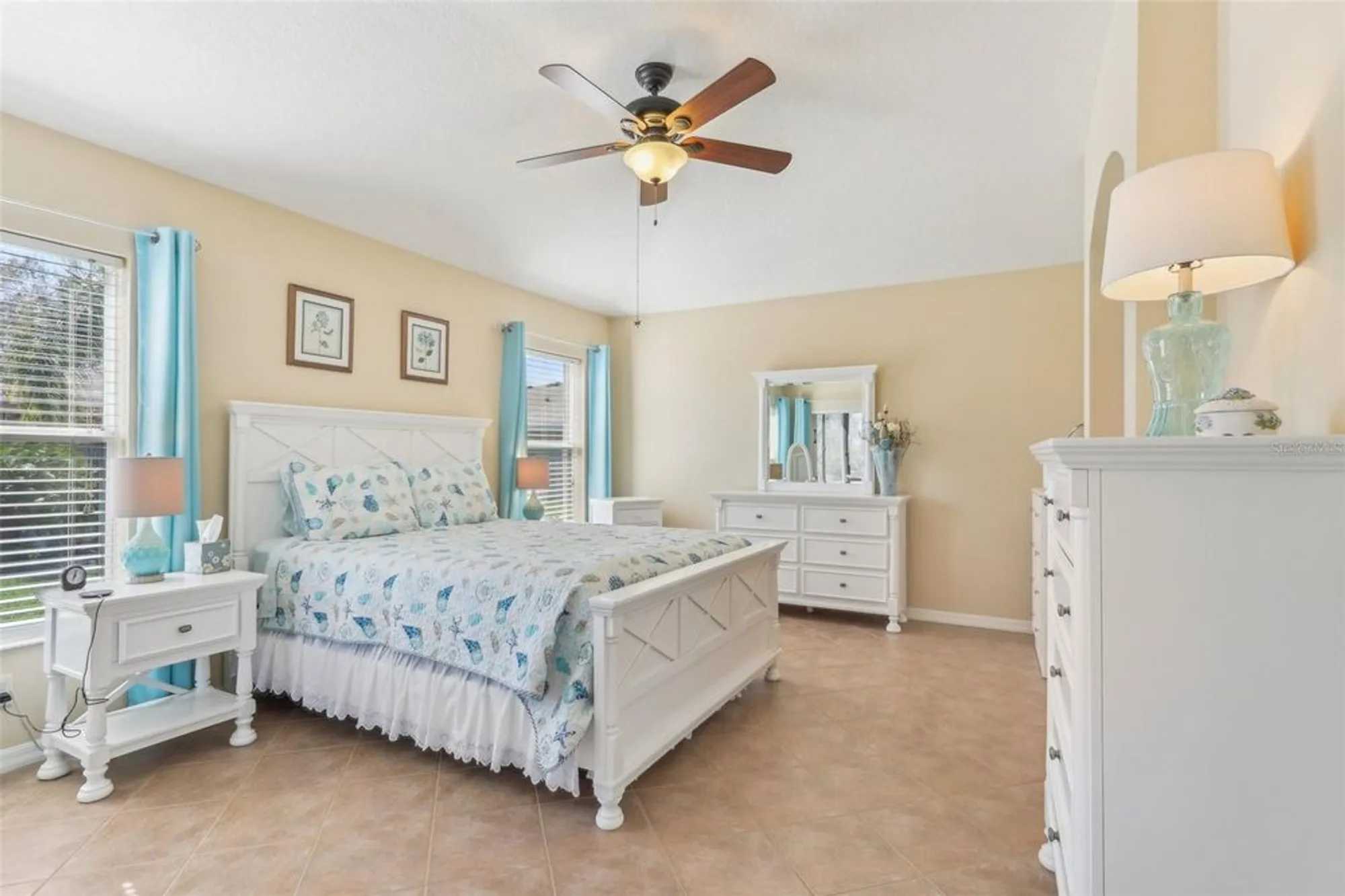 Property Slideshow image 8 of 42 | 27536 stoney brook dr, Leesburg, FL, 34748