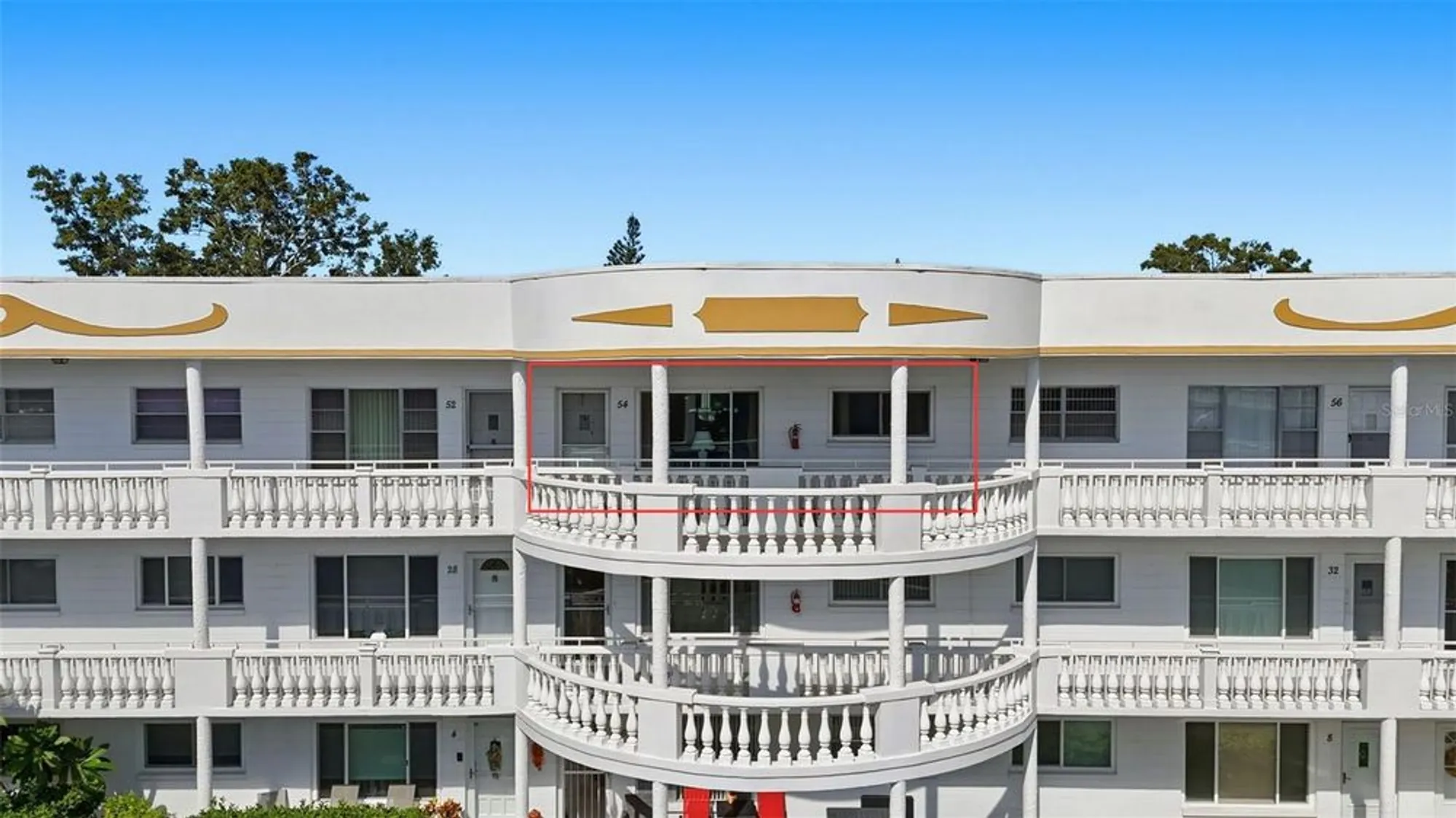 Property Slideshow image 2 of 22 | 2428 columbia dr 54, Clearwater, FL, 33763