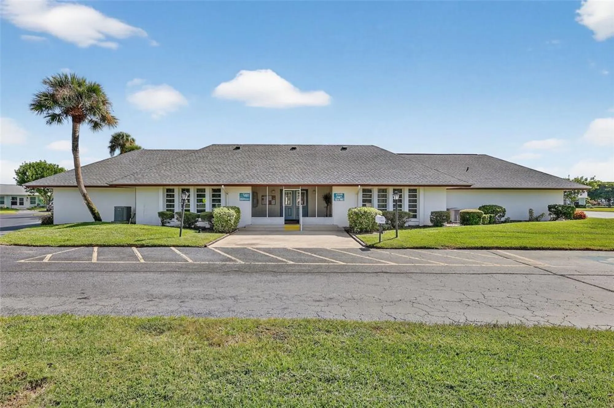 Property Slideshow image 38 of 48 | 4207 34th avenue dr w # 4207, Bradenton, FL, 34205