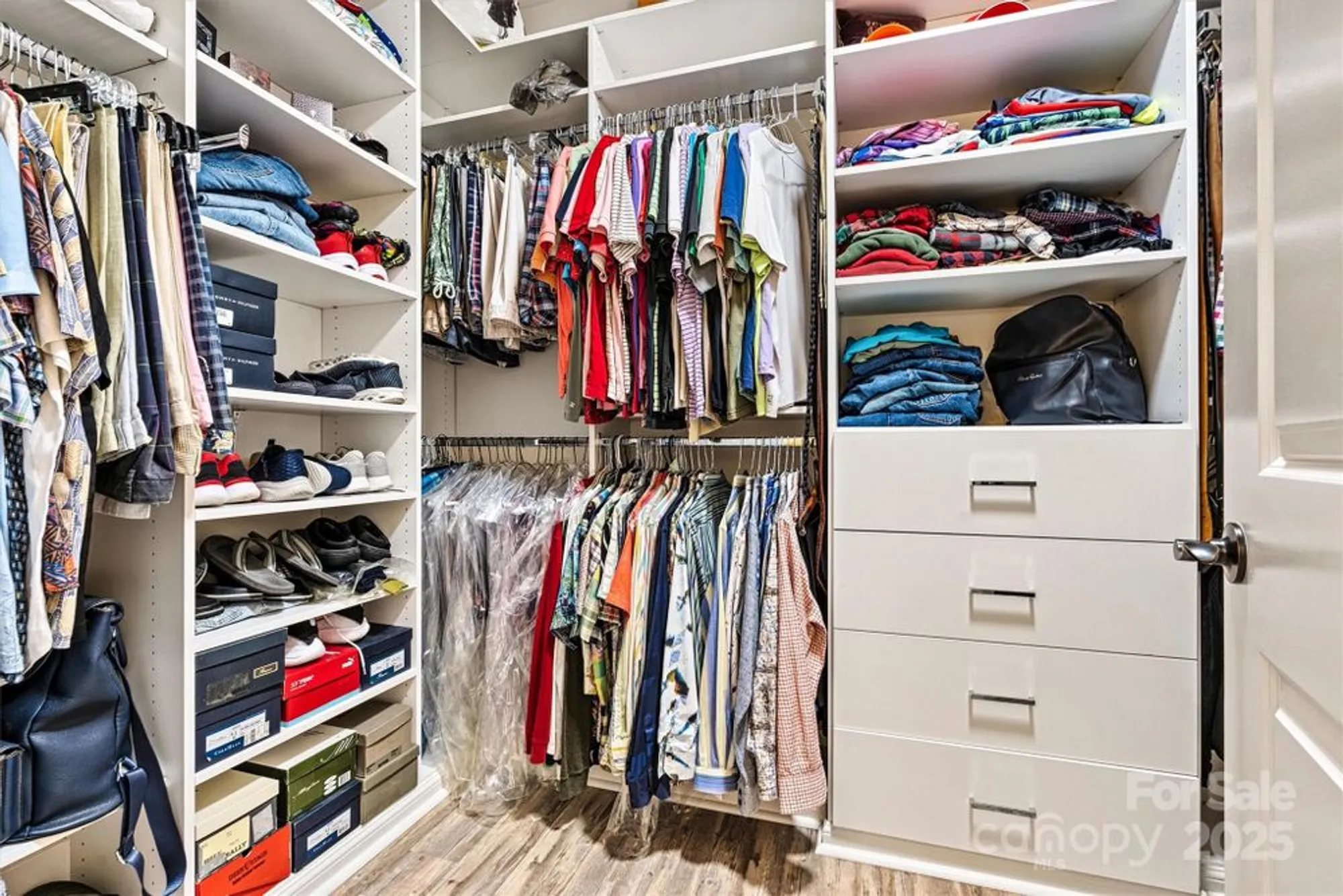 Property Slideshow image 25 of 43 | 8218 festival way, Charlotte, NC, 28215