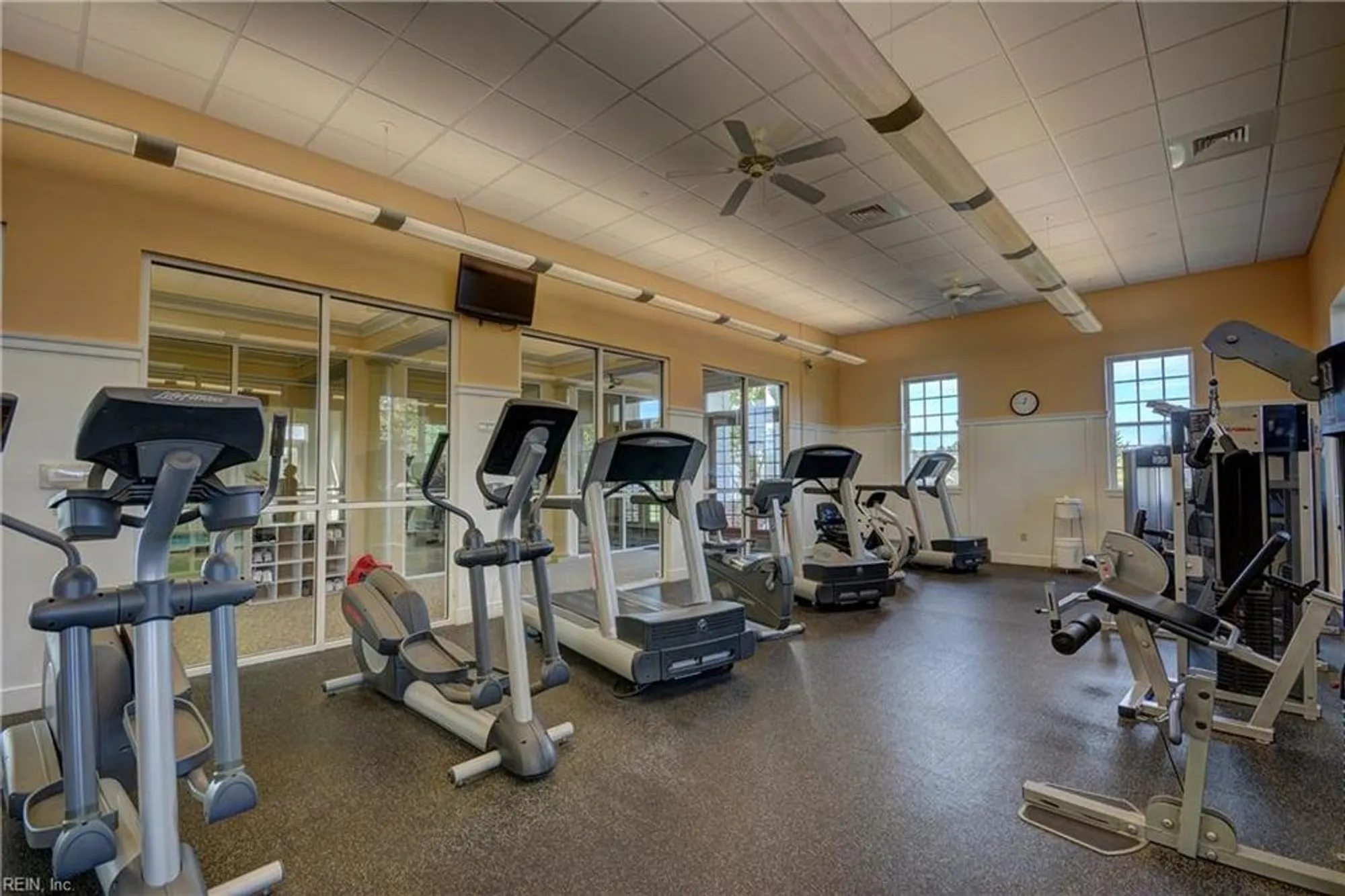 Property Slideshow image 36 of 37 | 4819 house of lords, Williamsburg, VA, 23188