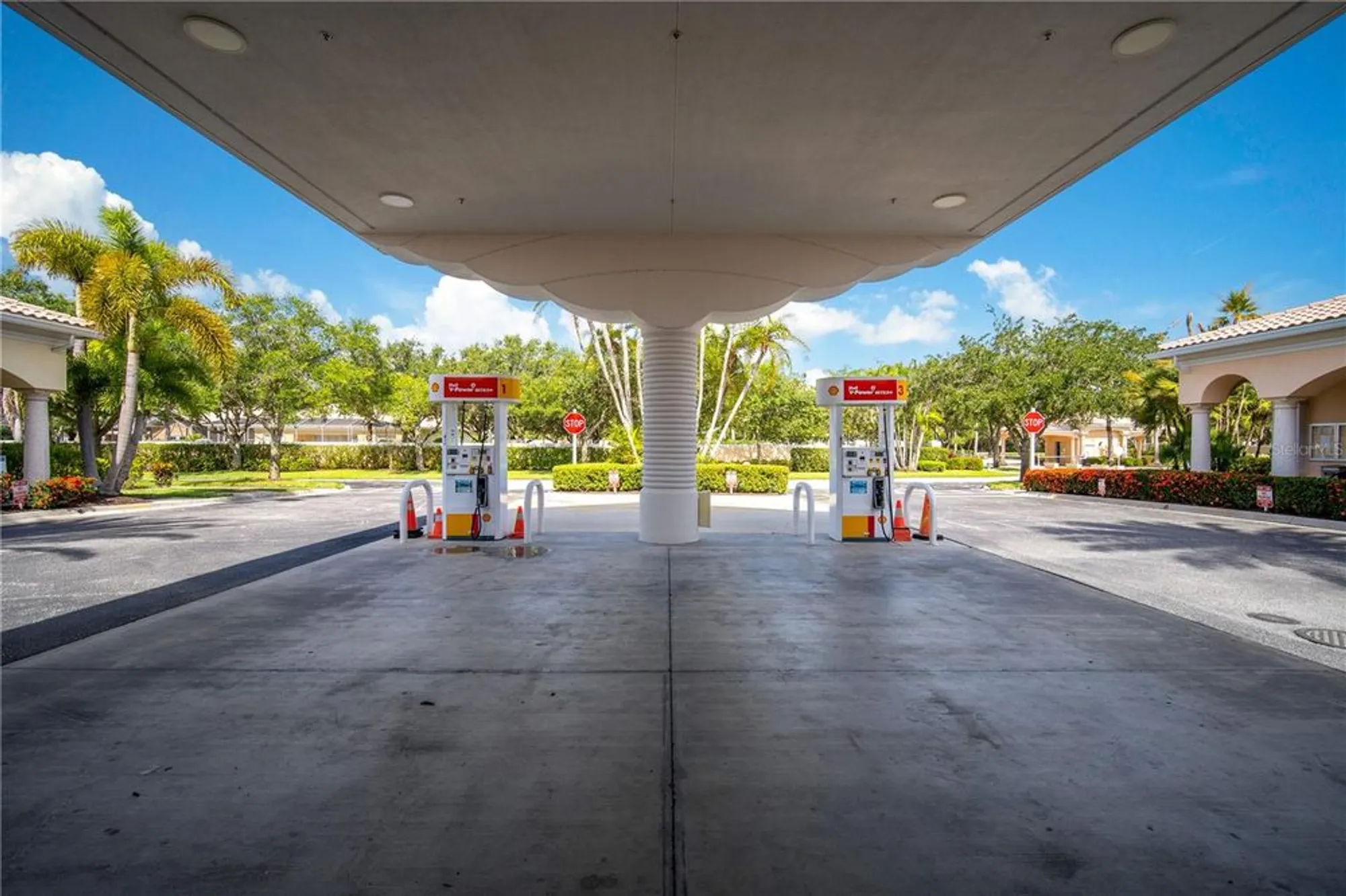Property Slideshow image 53 of 62 | 5791 girona pl, Sarasota, FL, 34238