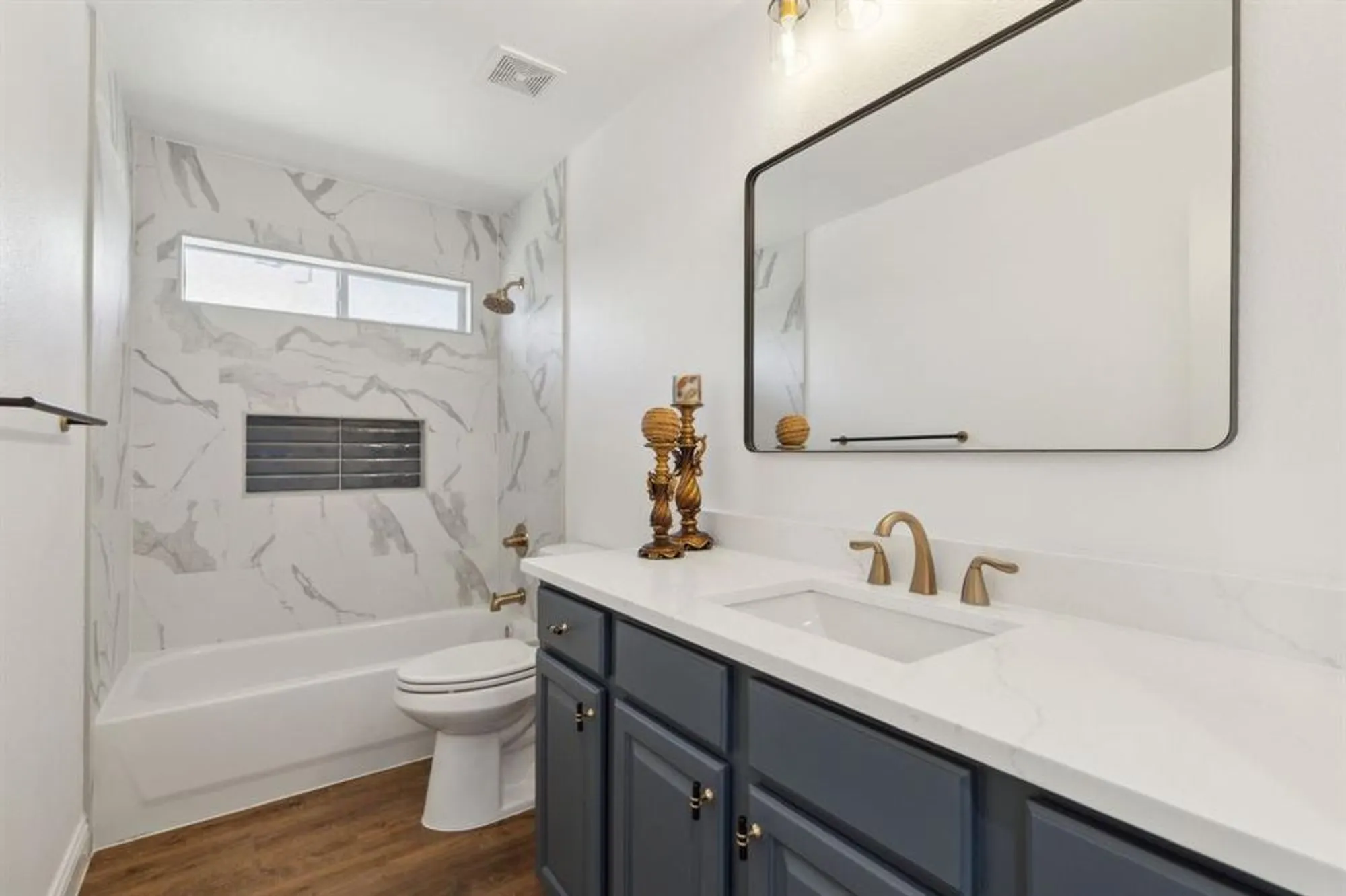 Property Slideshow image 25 of 40 | 9913 hanford dr, Denton, TX, 76207