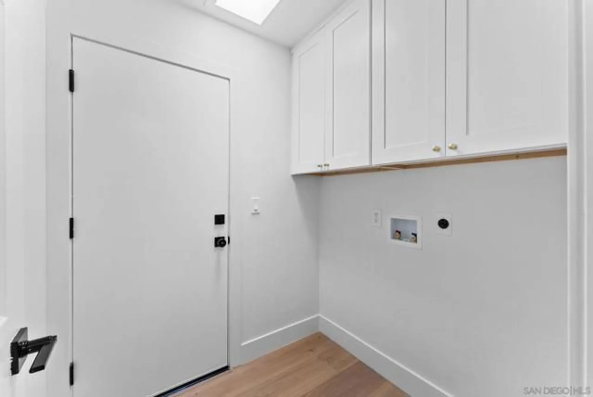 Property Slideshow image 19 of 24 | 4695 adra way, Oceanside, CA, 92056
