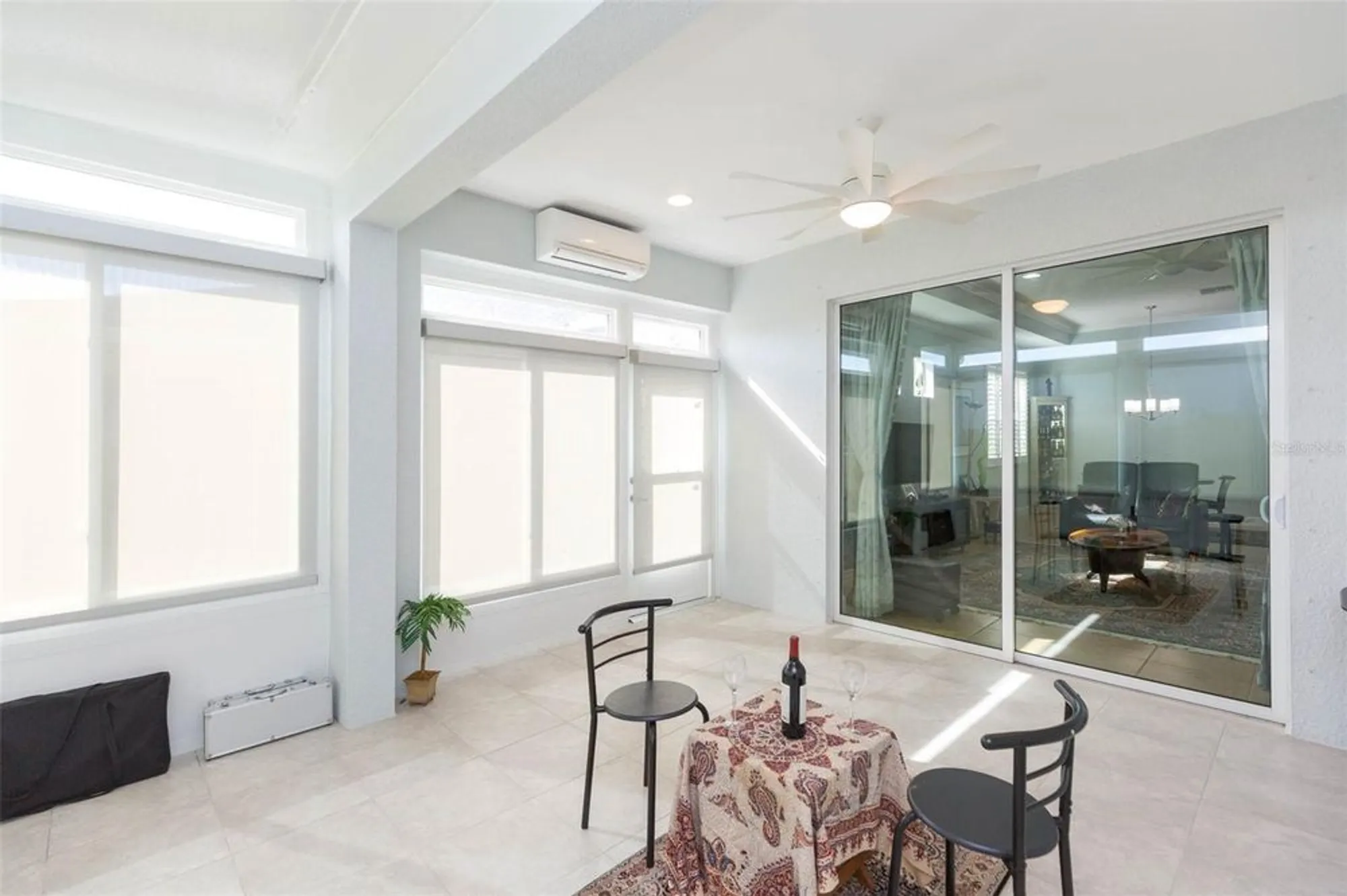 Property Slideshow image 16 of 57 | 712 chipper dr, Sun City Center, FL, 33573