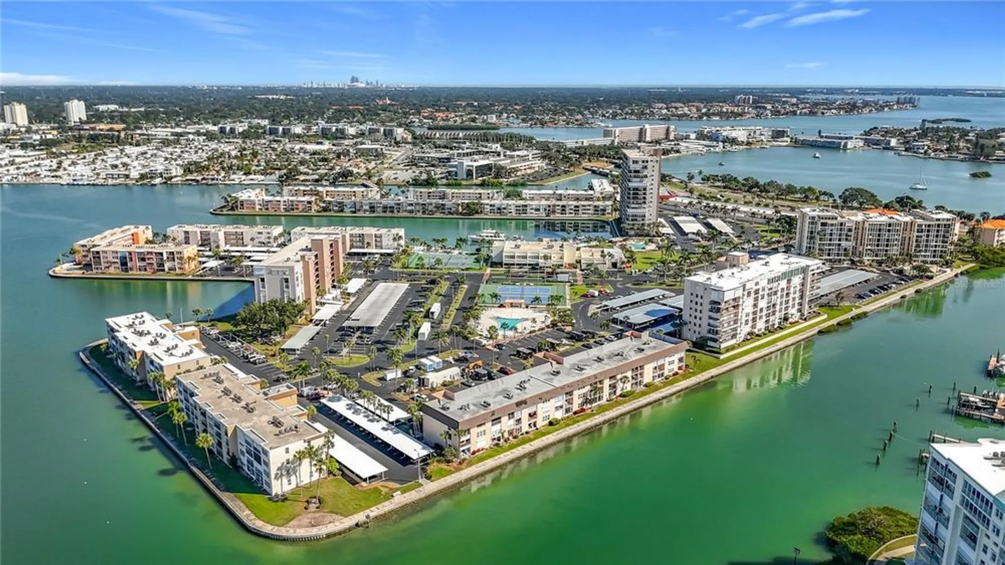 Property Slideshow image 42 of 65 | 7930 sun island dr 111, South Pasadena, FL, 33707