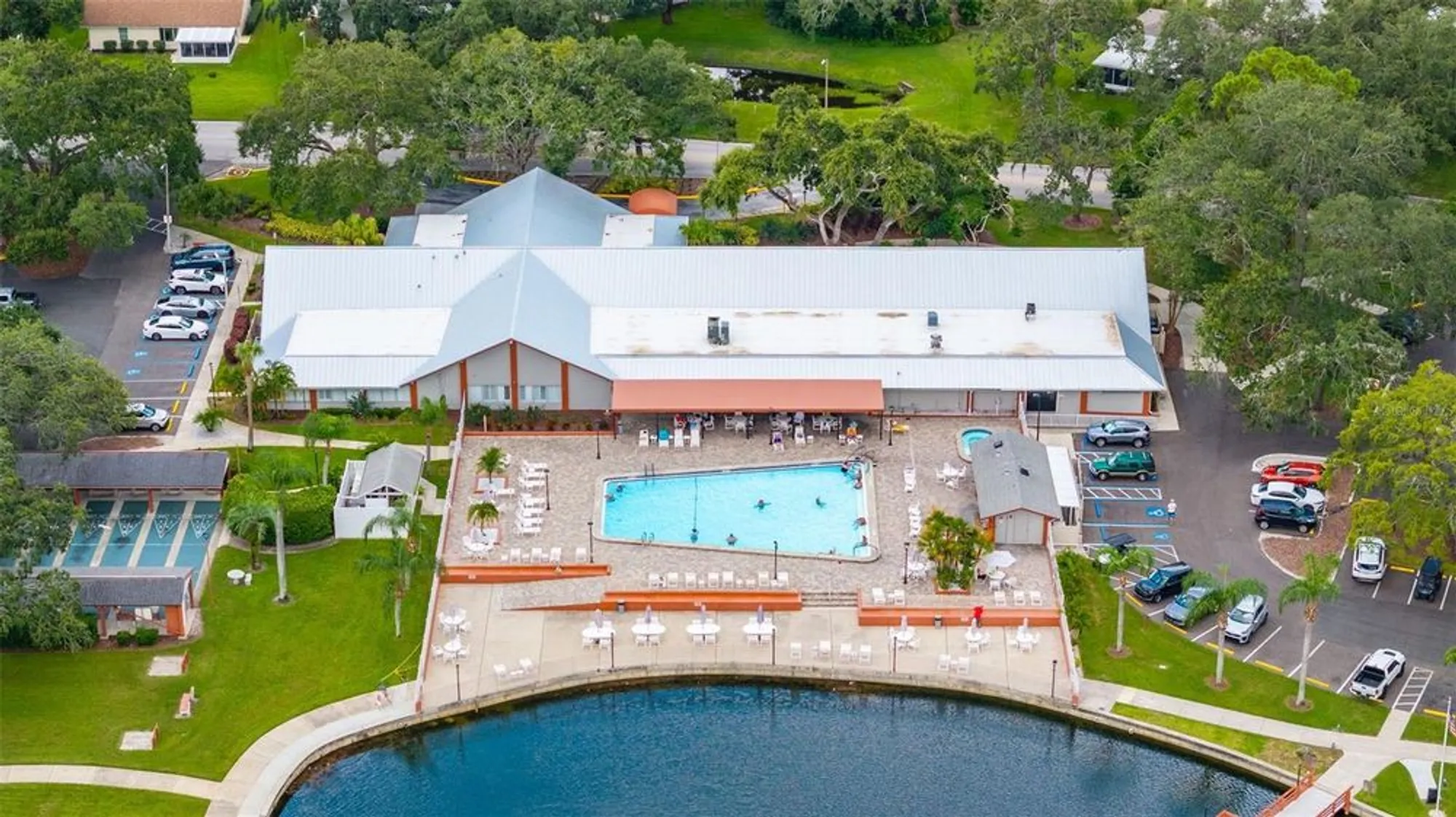 Property Slideshow image 33 of 41 | 8330 high point cir apt 6, Port Richey, FL, 34668