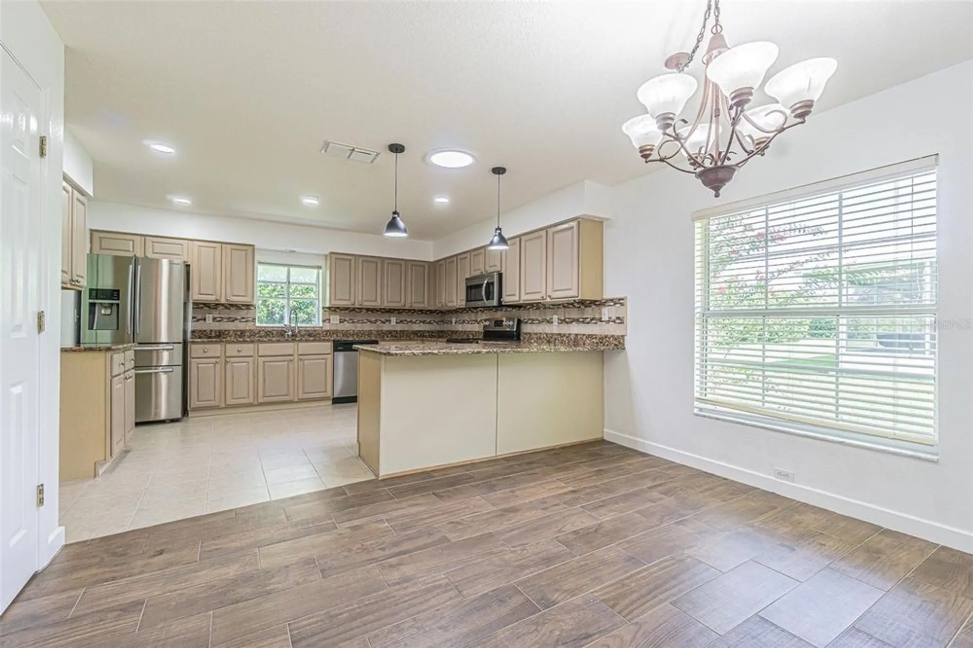 Property Slideshow image 14 of 90 | 11027 dormie dr, San Antonio, FL, 33576